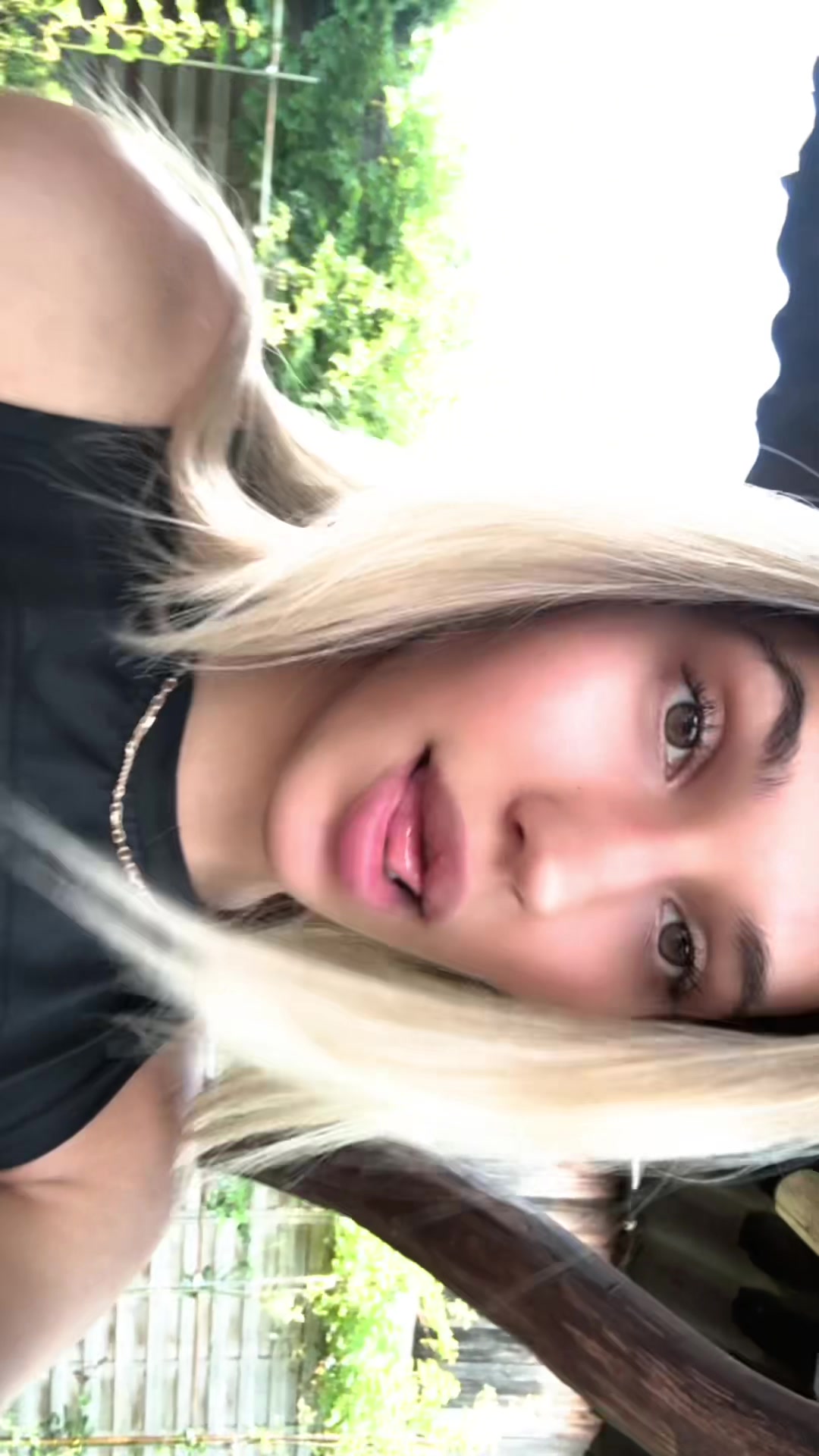 @Amina🇺🇦🇵🇱