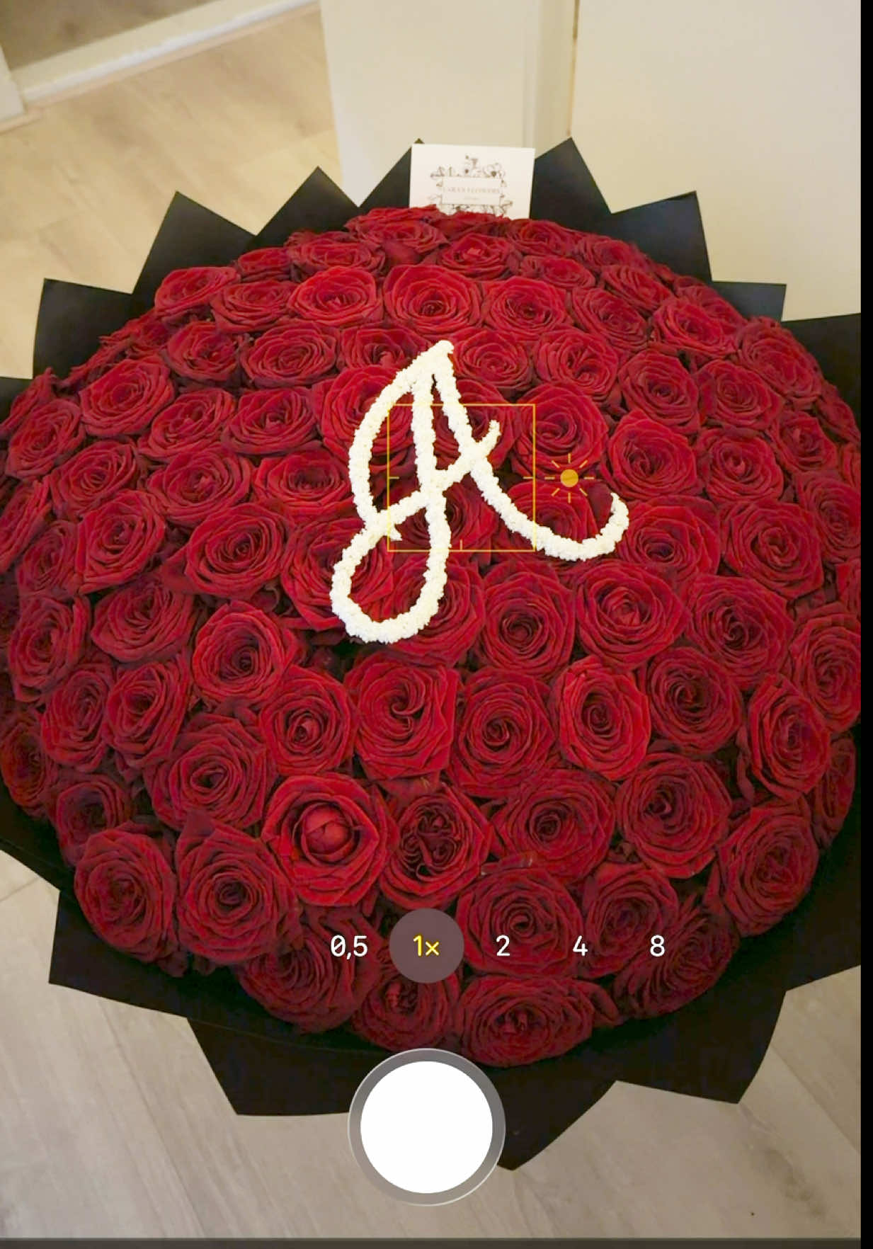 @Lara&rsquo;s Flowers