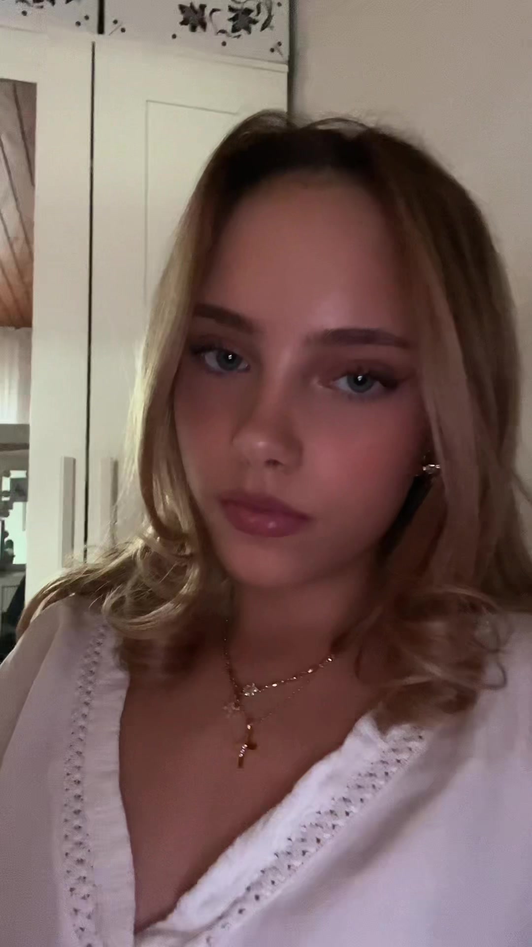 @𝒾𝓃𝑒𝓈𝒶