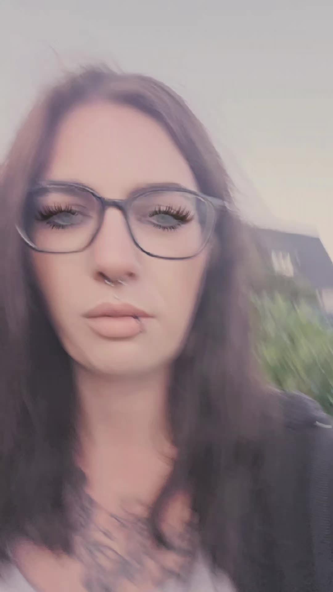 @ella