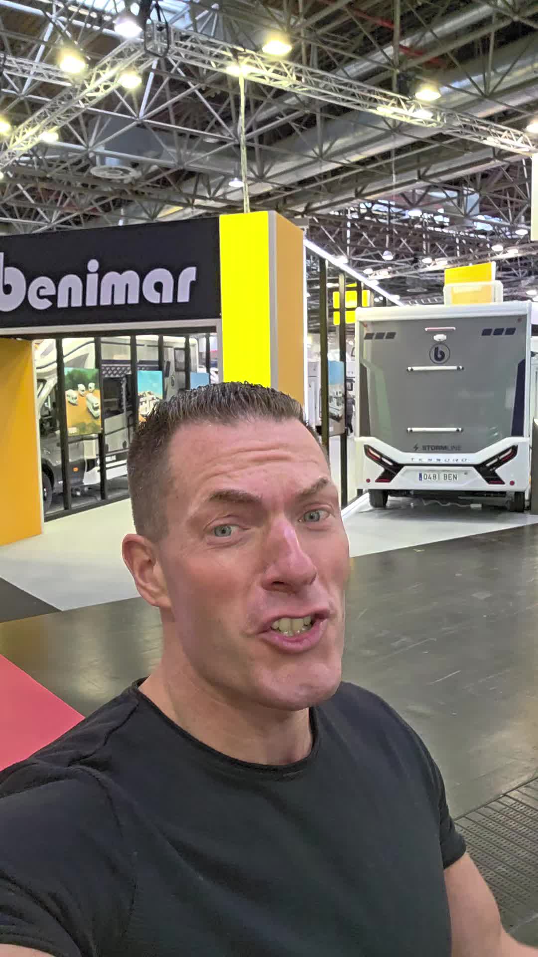 @Caravan Dealer