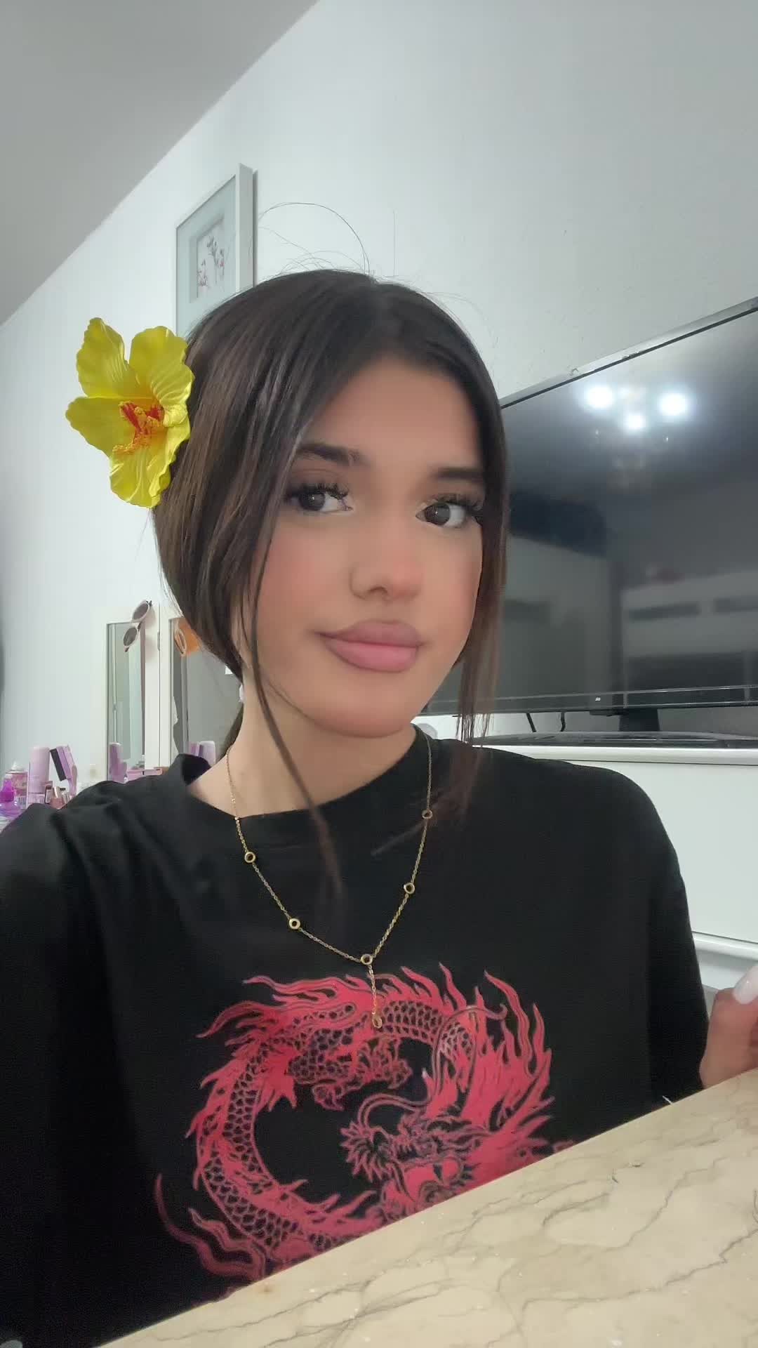 @Nasiii🍫
