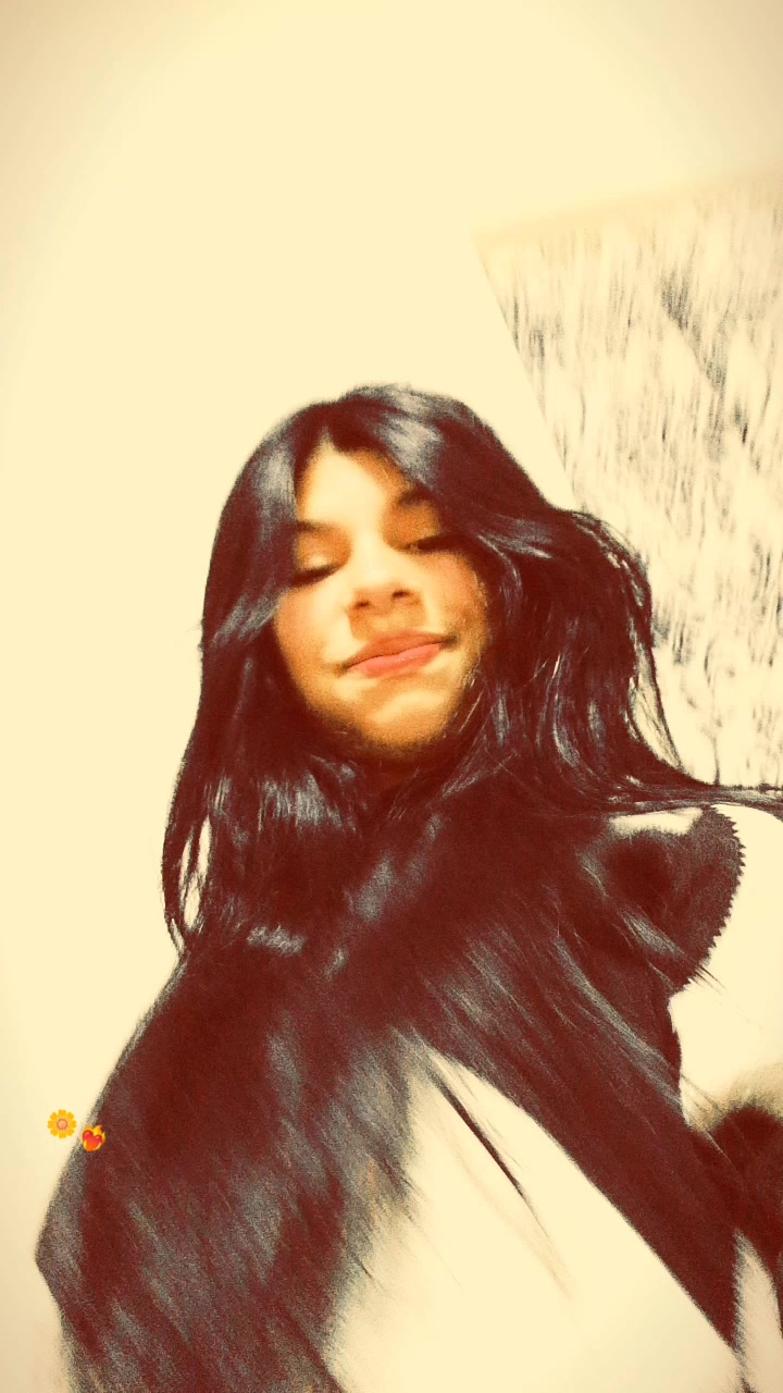 @kalp kıran kız 🖤🖤