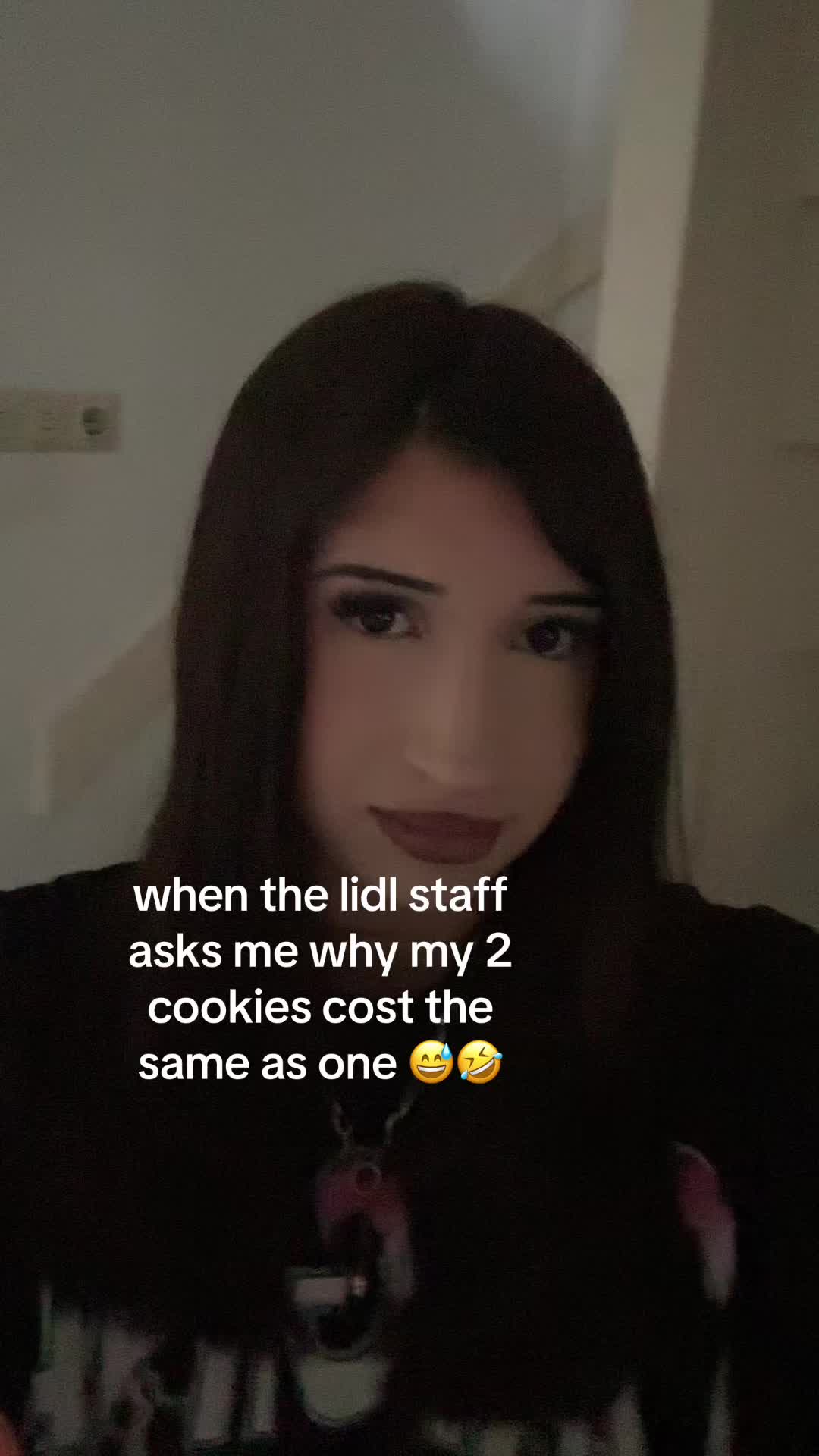 @⃟