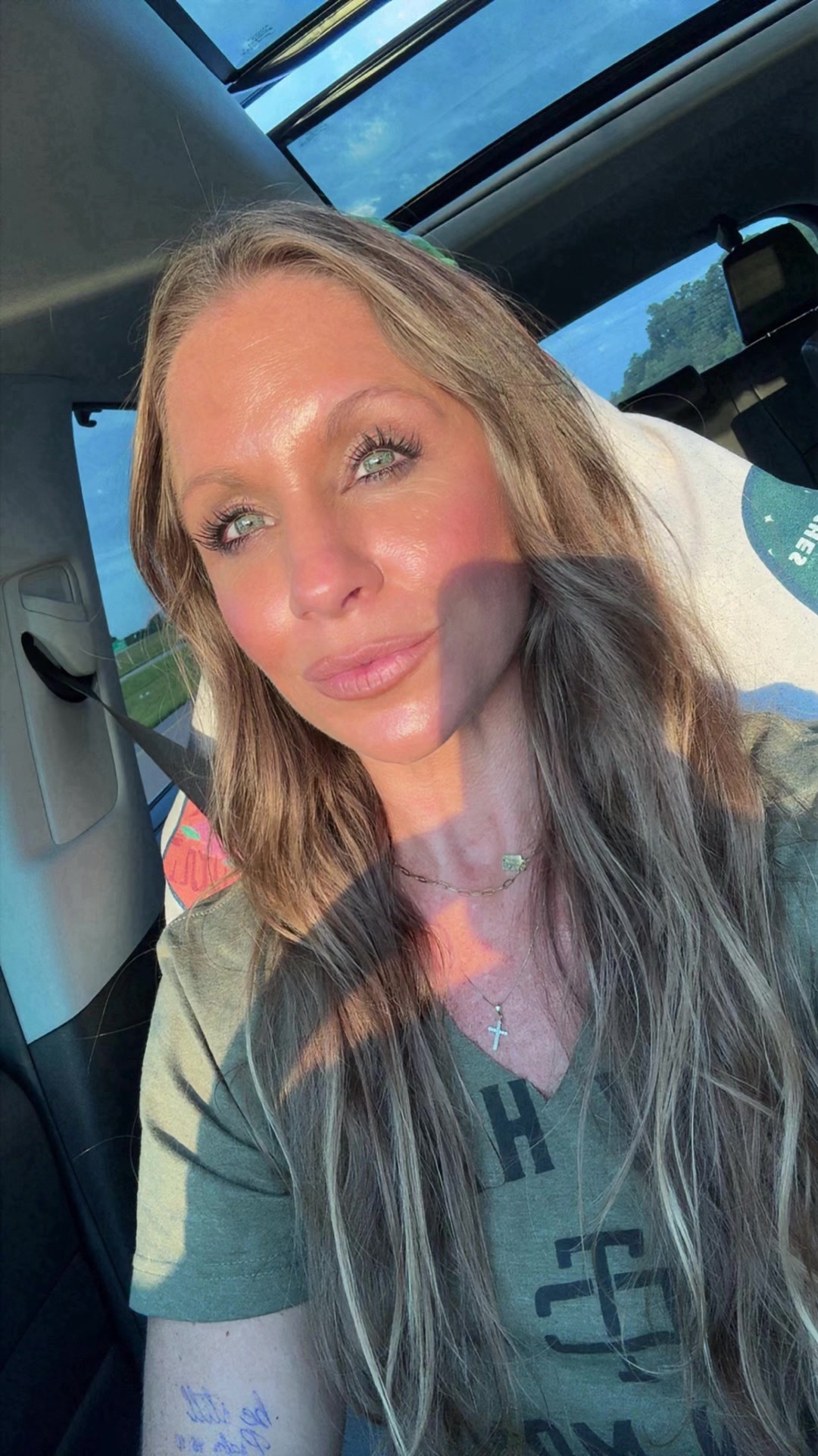 @ashley_bird42862020