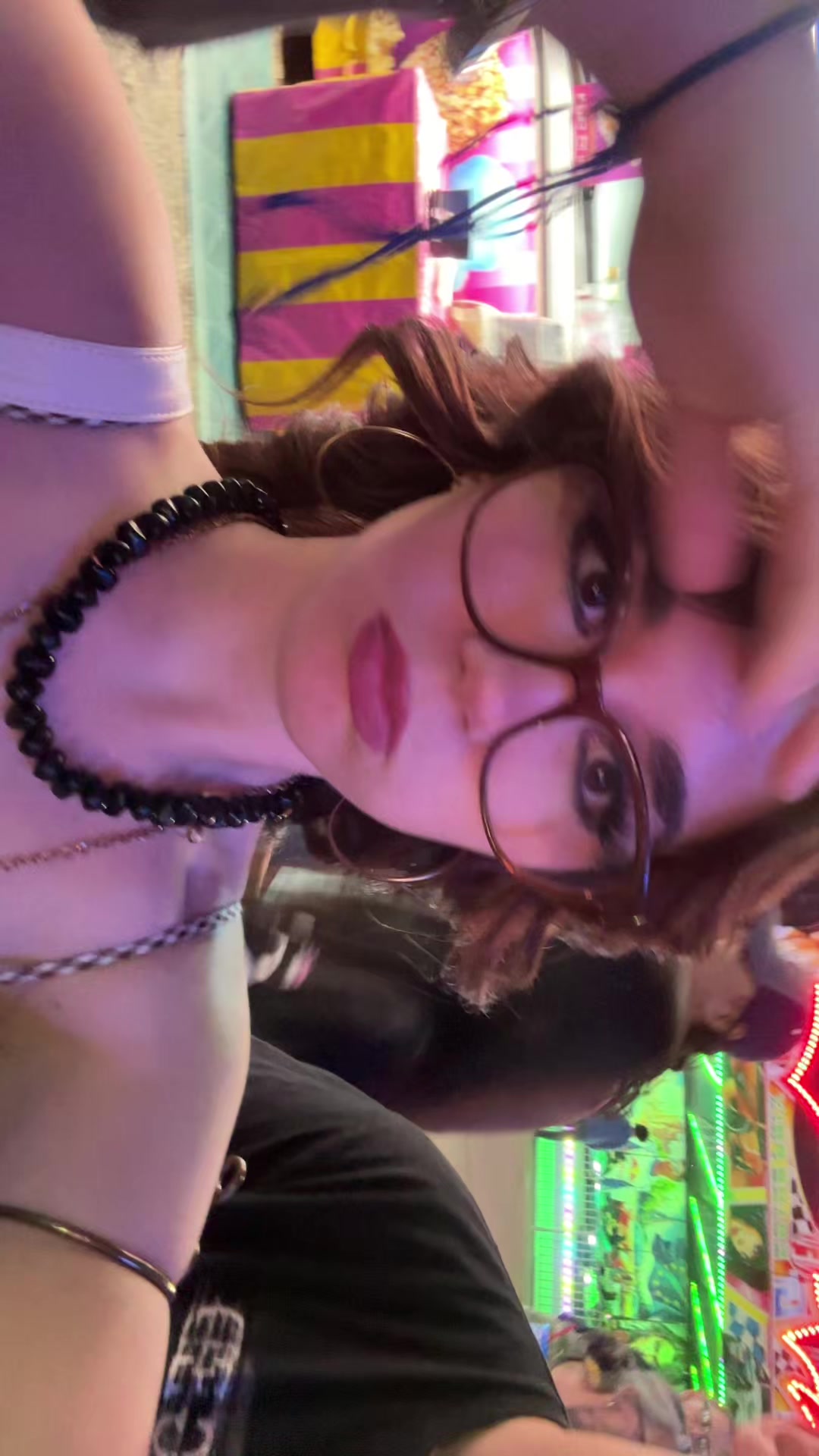 @Amberlyn📵