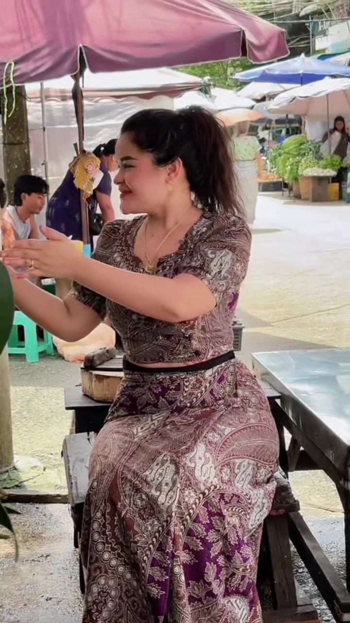 @Thal (သဲ)
