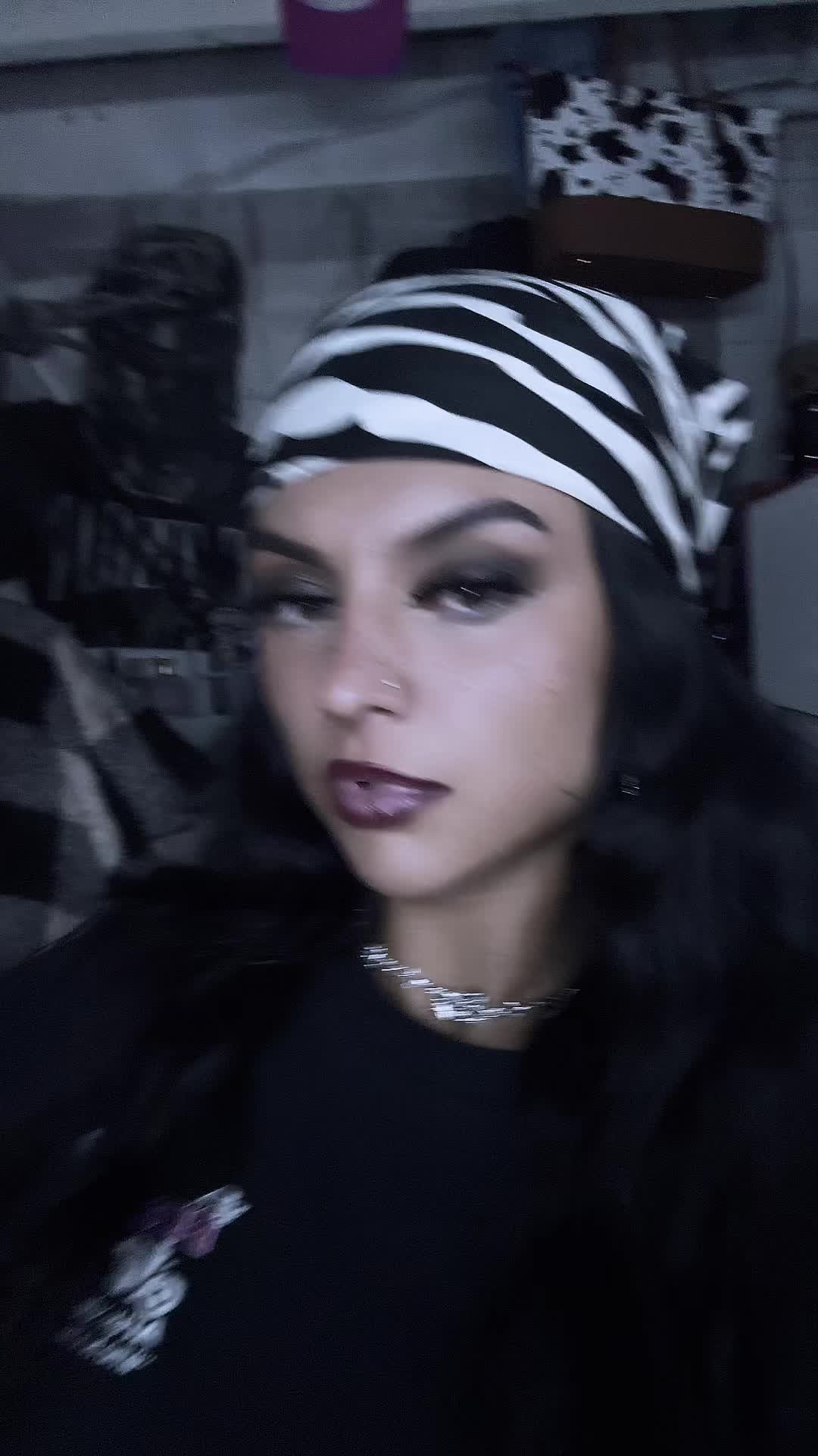 @Meesh🕷️💋🎱🍒