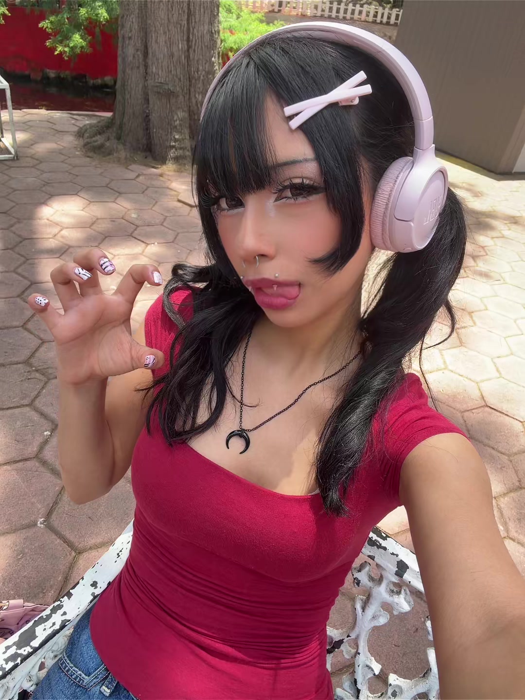 @Angelica Adan