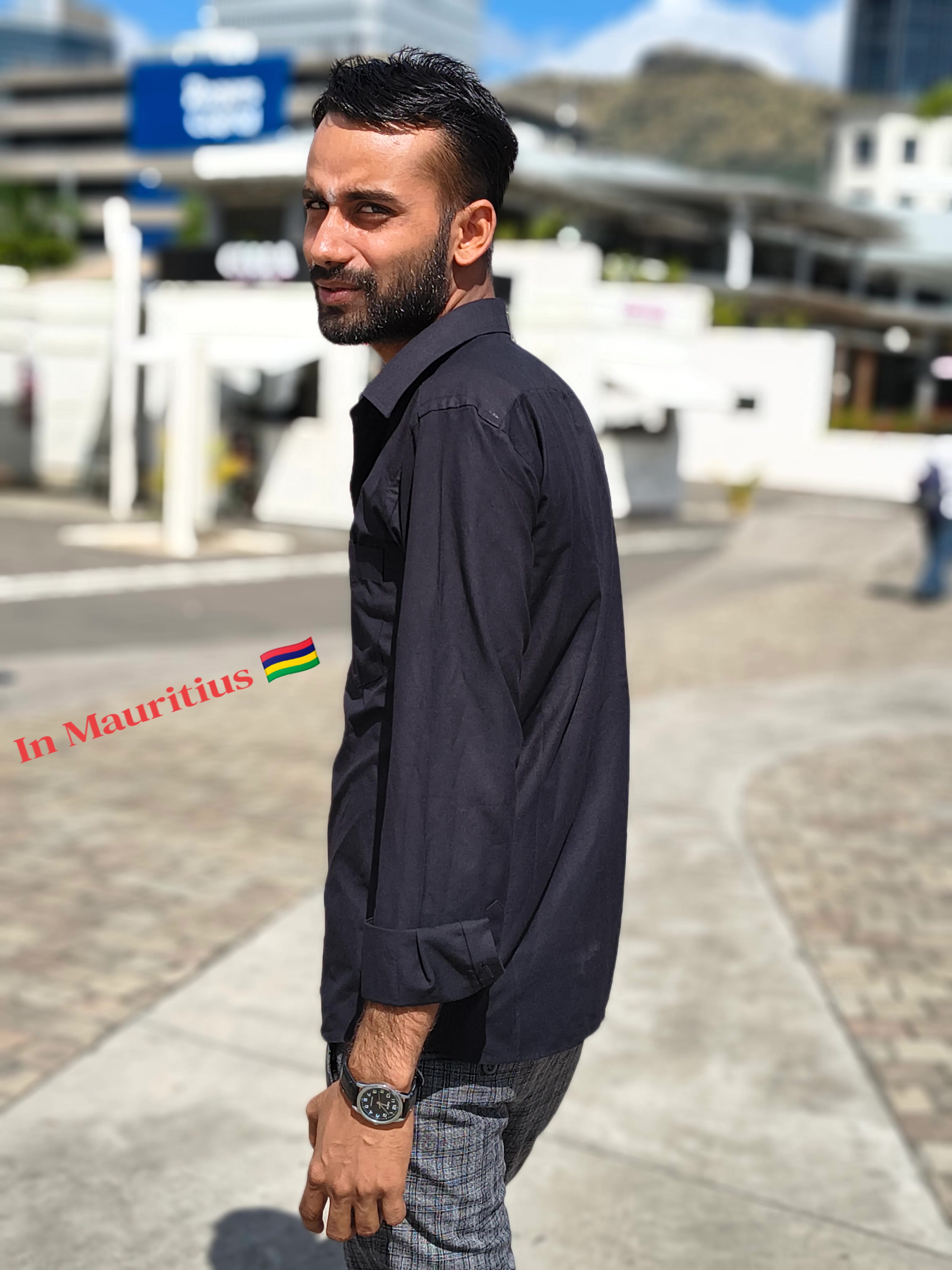 @🇳🇵 👑 J&Uacute;ẞT M&Eacute; 👑  🇲🇺