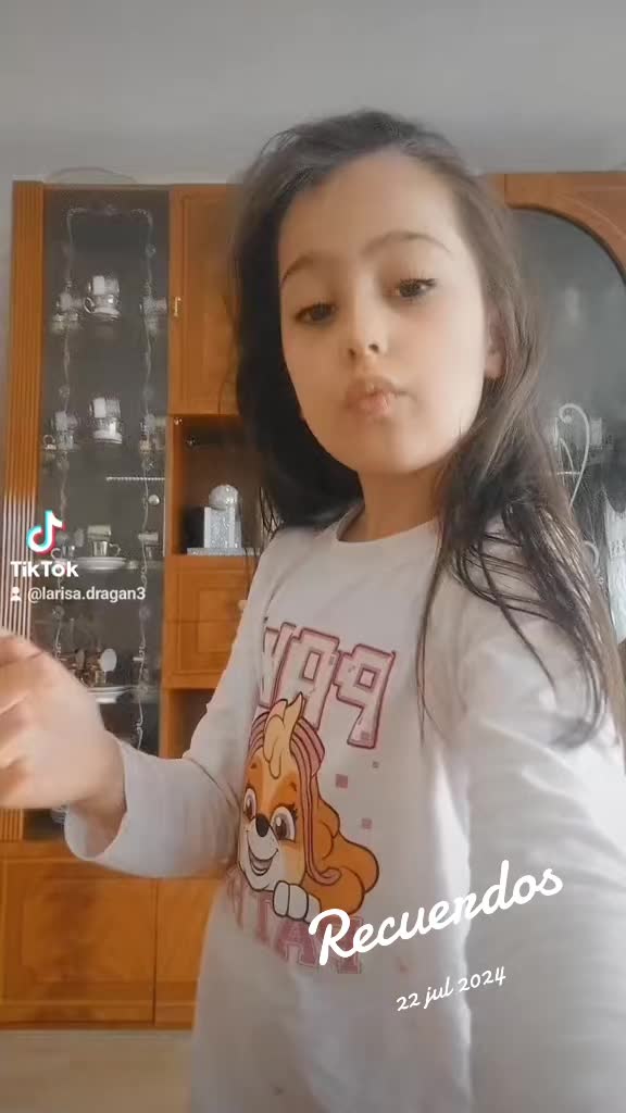 @Sofia🎀🧸