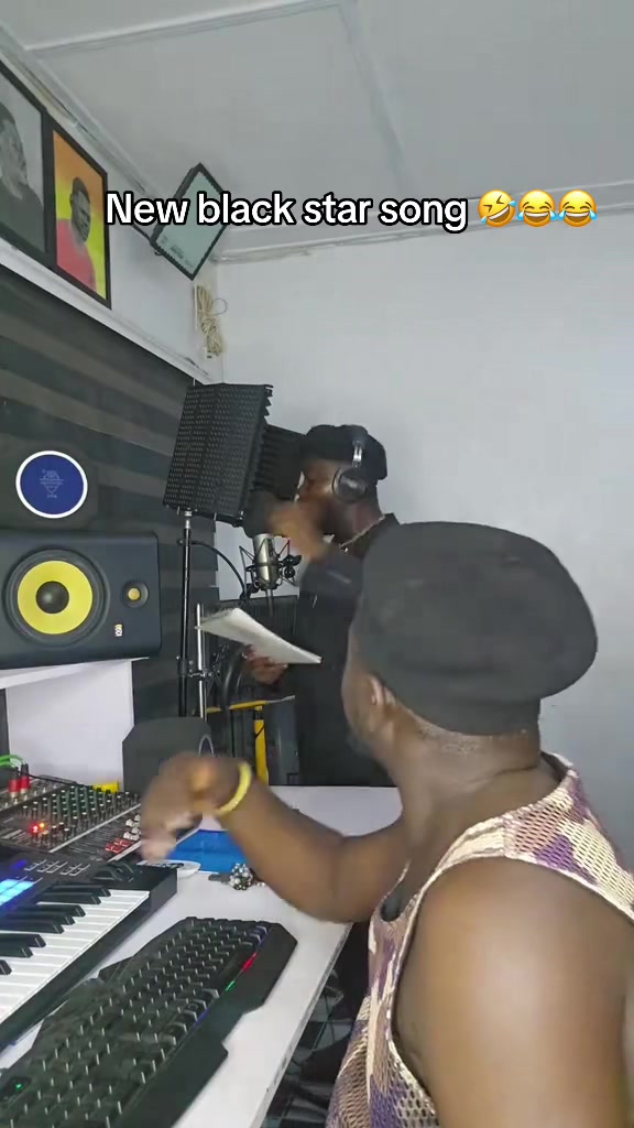 @HONEY BOY GH