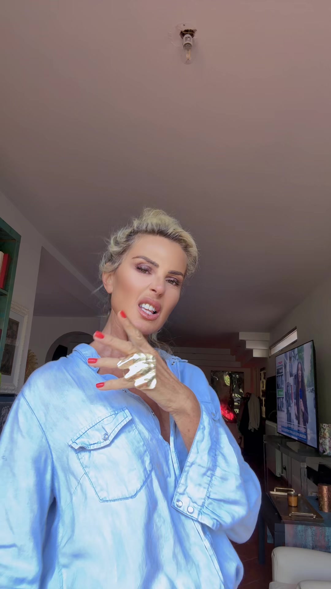 @Nathaly Caldonazzo