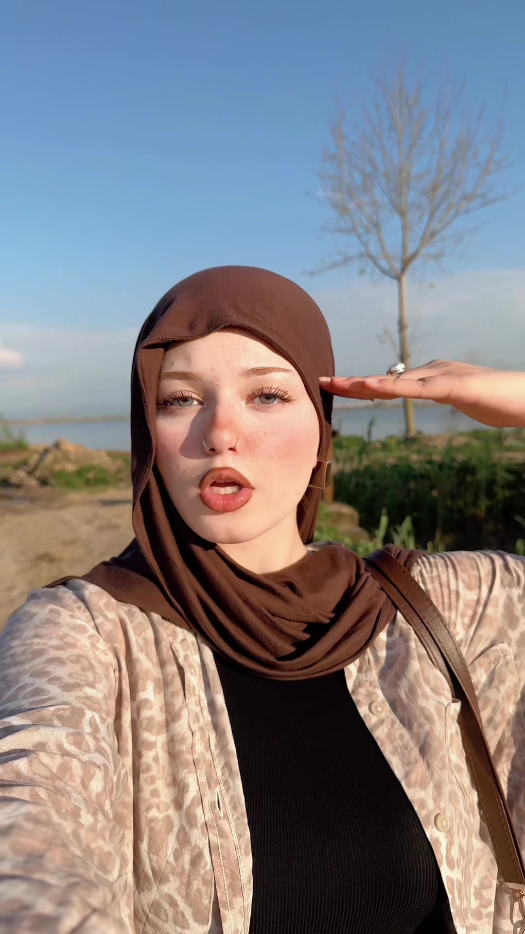 @سارا