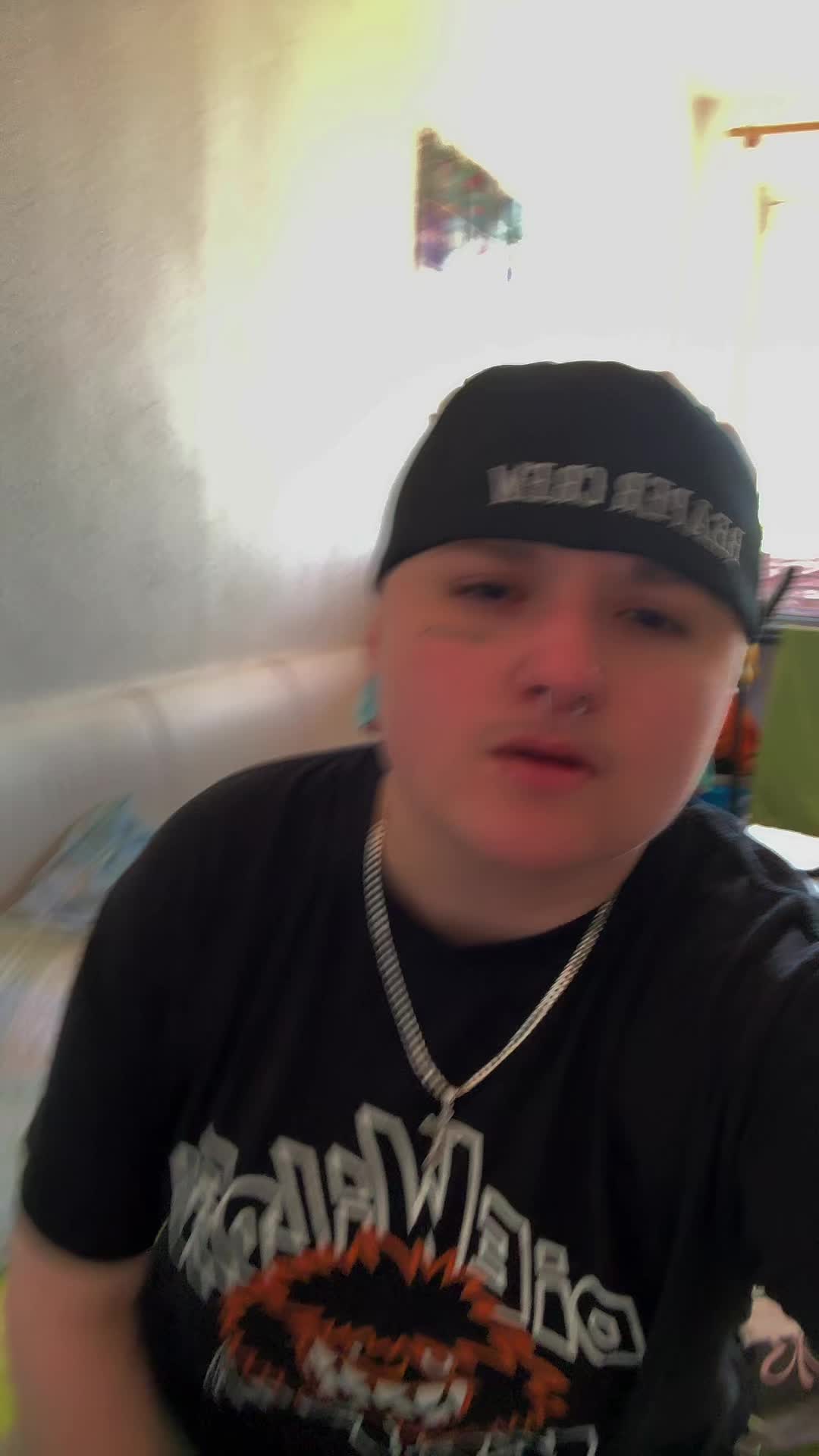 @L.