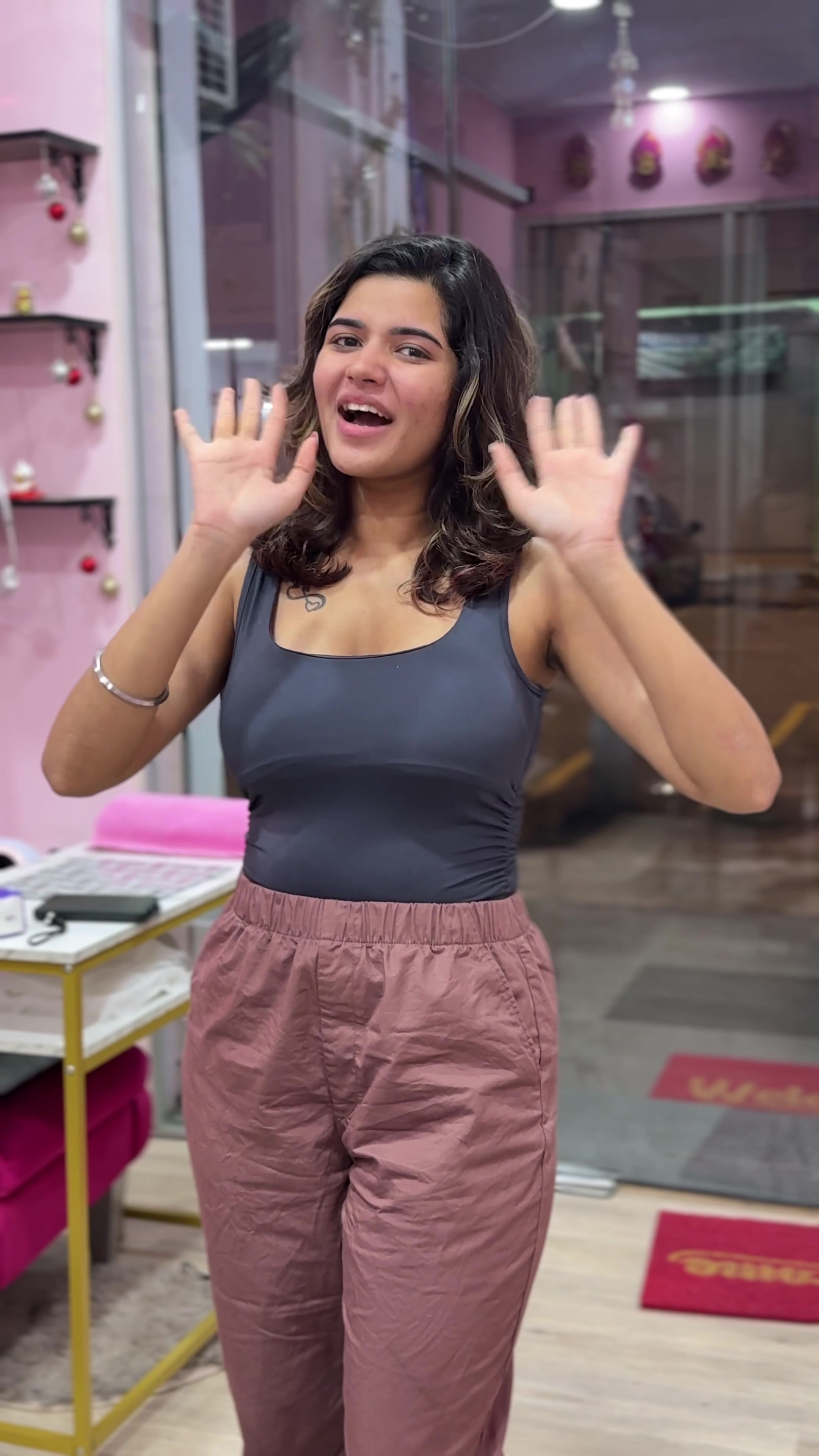 @Chandhine Kaur