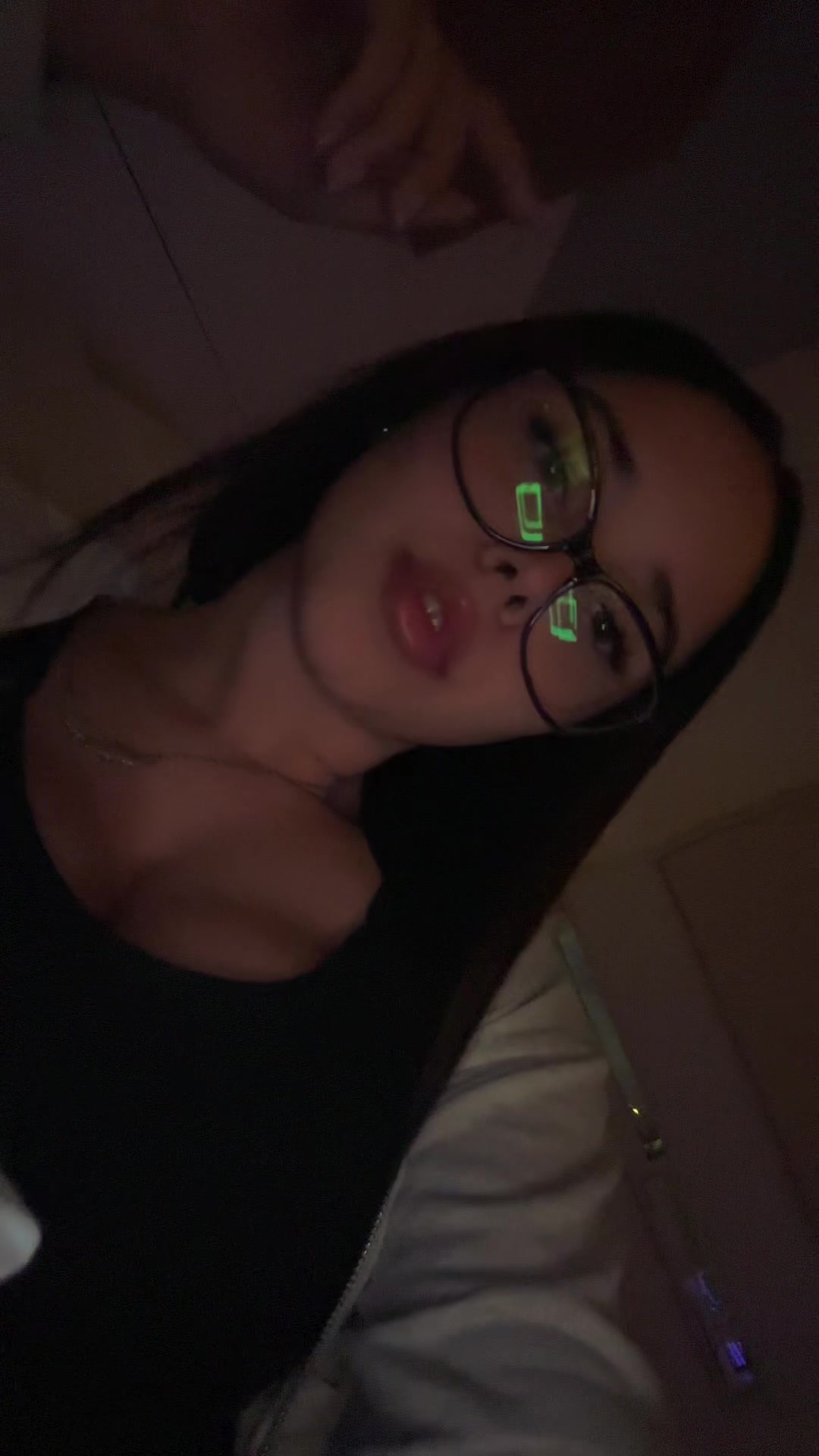 @Abriltt