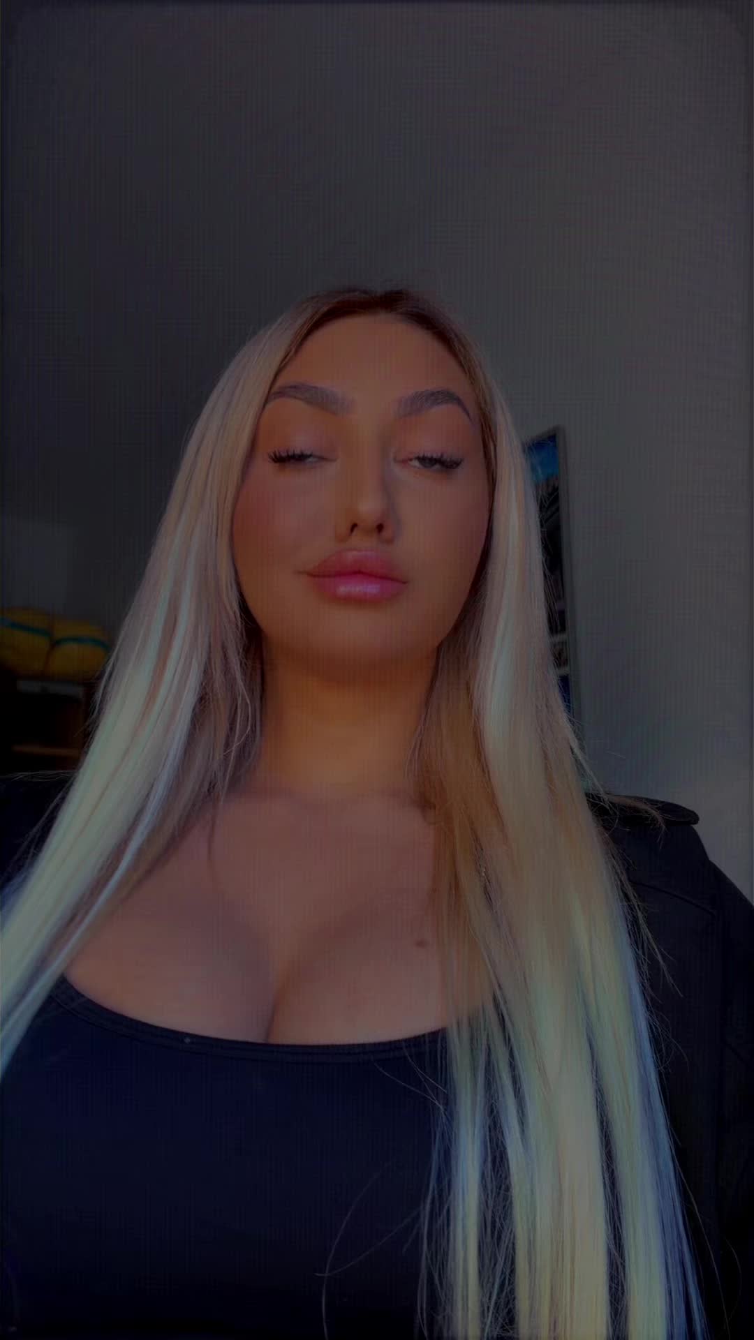 @Diana