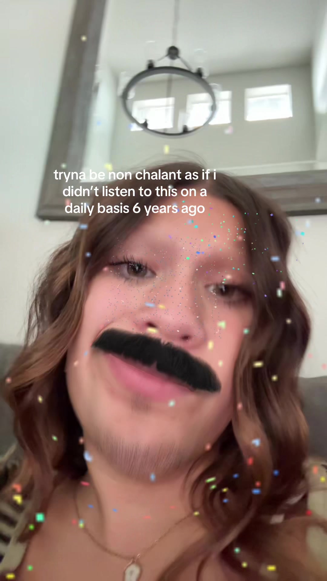 @🫰