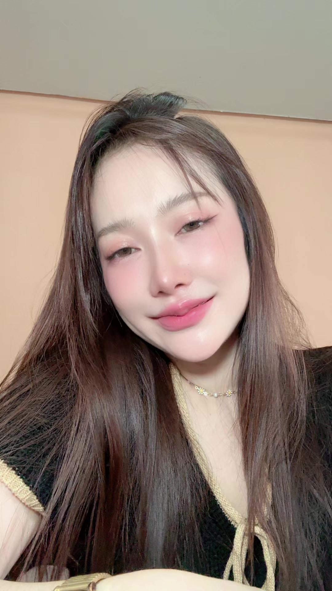 @ซี เอ อาร์ อี C A R E 🤍
