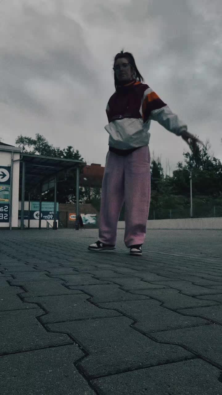 @caronzii.
