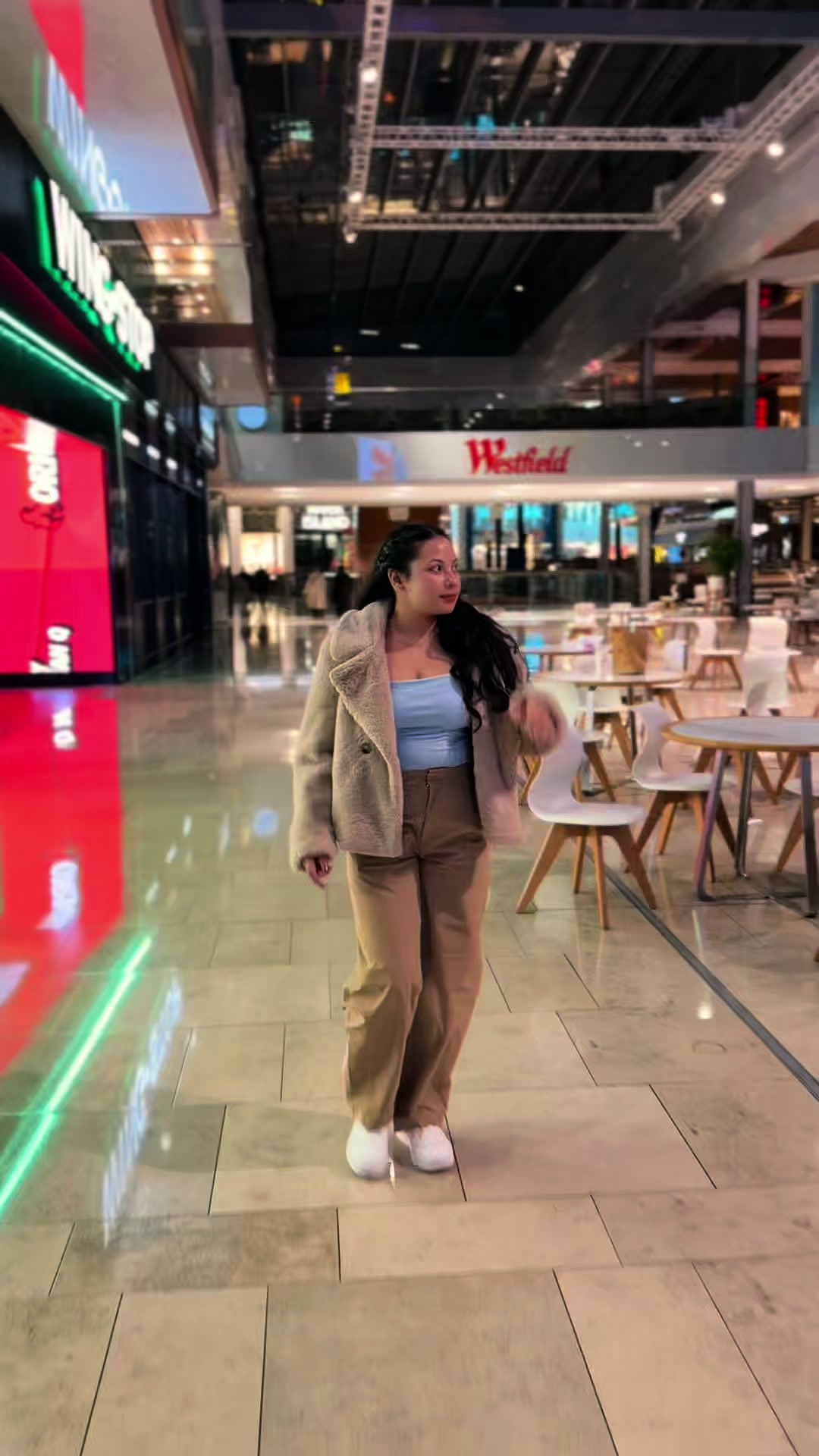 @S u s h m i t a 🎡🇬🇧