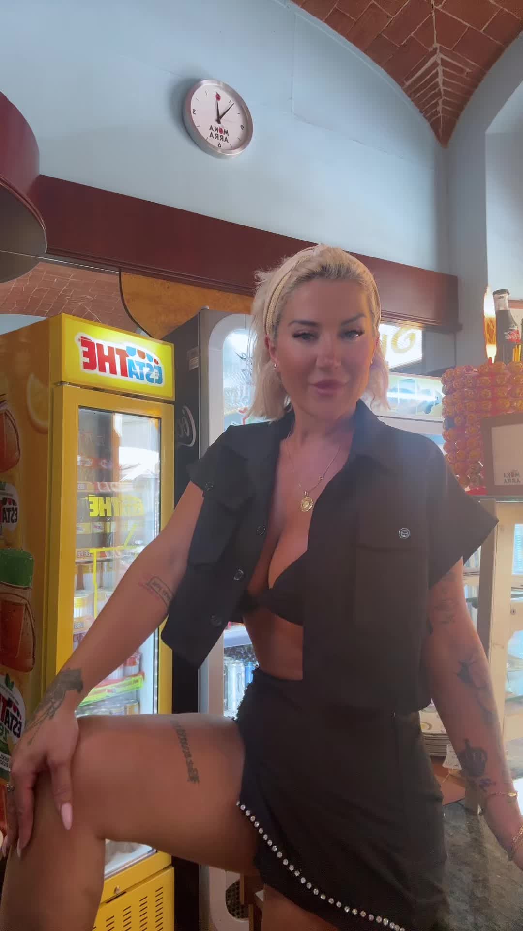 @Ela _entela