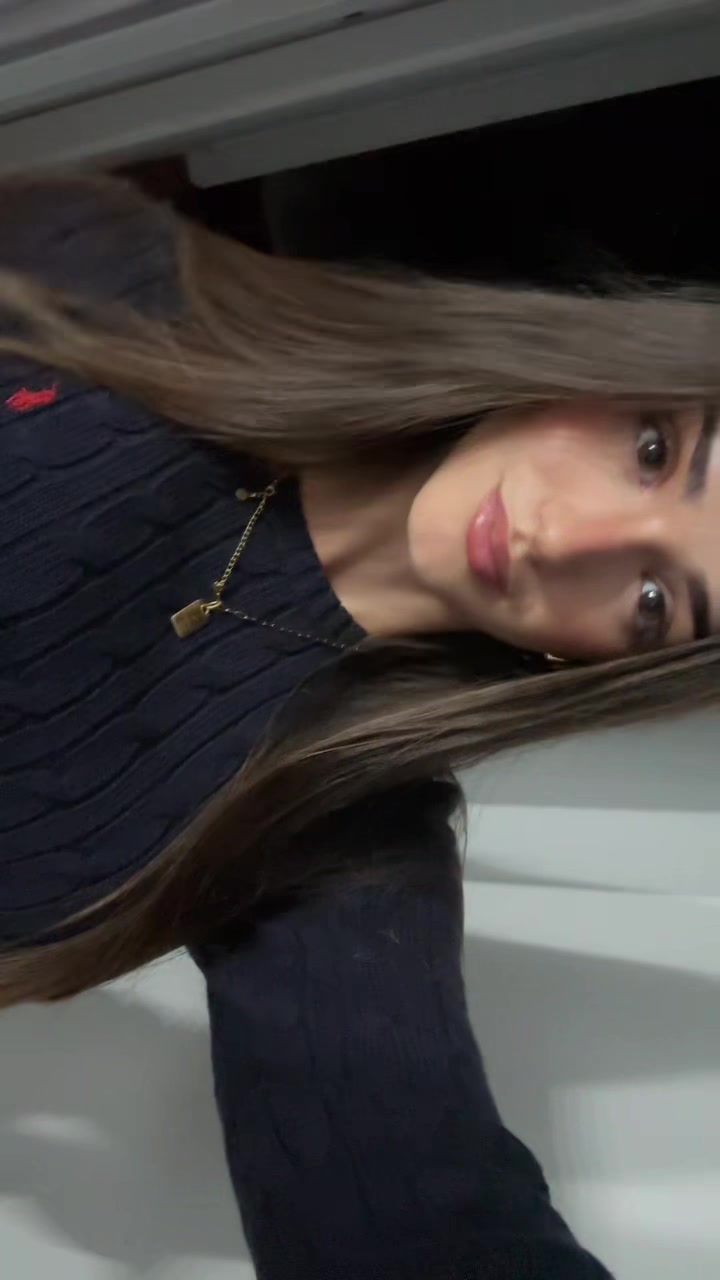 @𝐈𝐫𝐢𝐚 𝐟𝐞𝐫𝐧𝐚𝐧𝐝𝐞𝐳