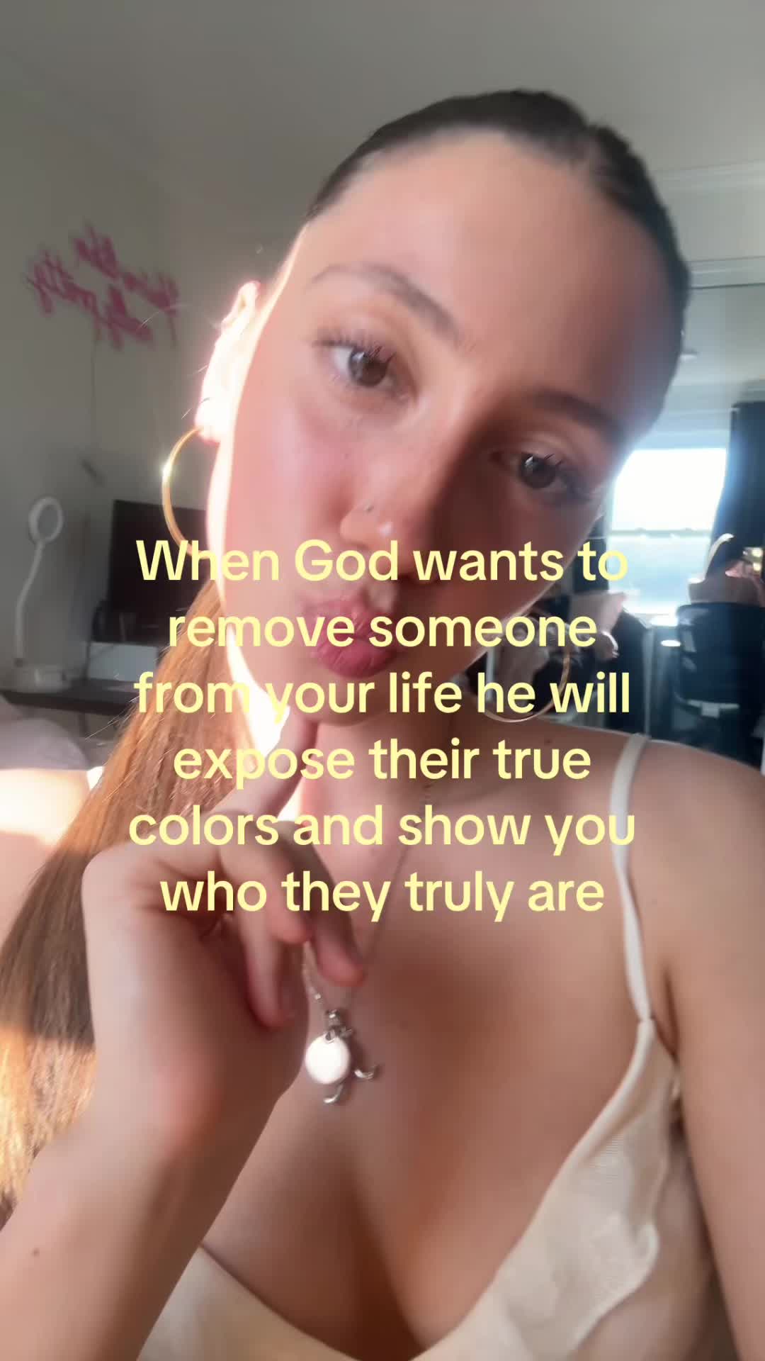 @Alana_mk