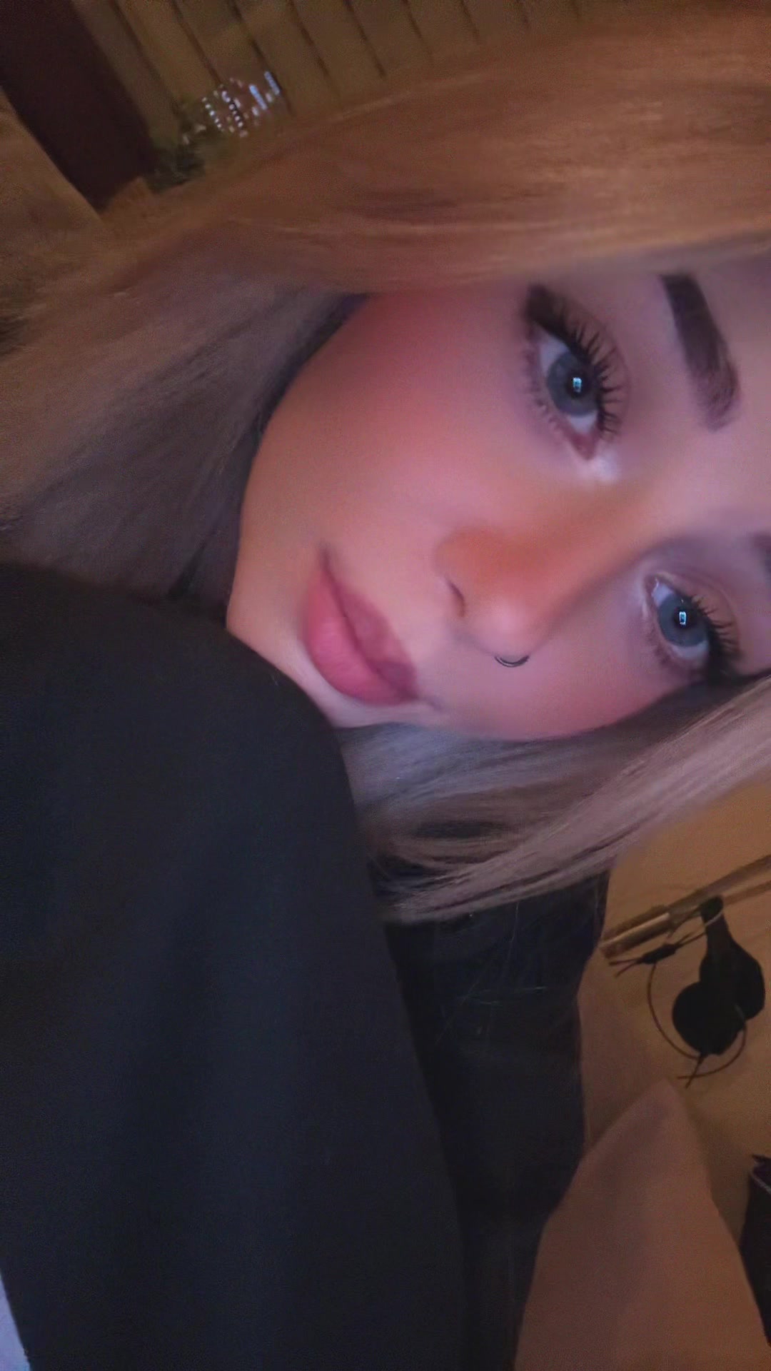 @𝒊𝒕'𝒔.𝒎𝒆.𝑳𝒆𝒏𝒂🍯