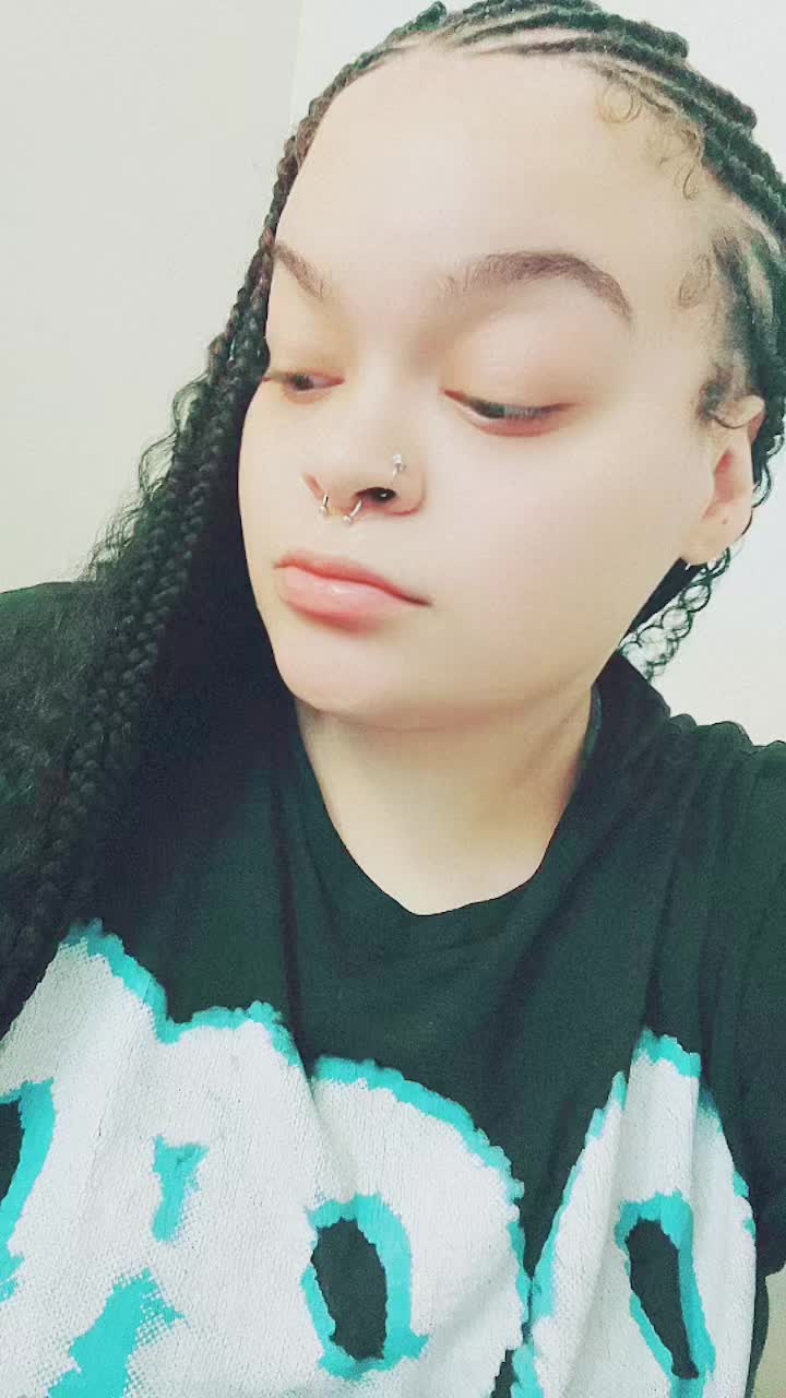 @Siya🤏🏽☺️