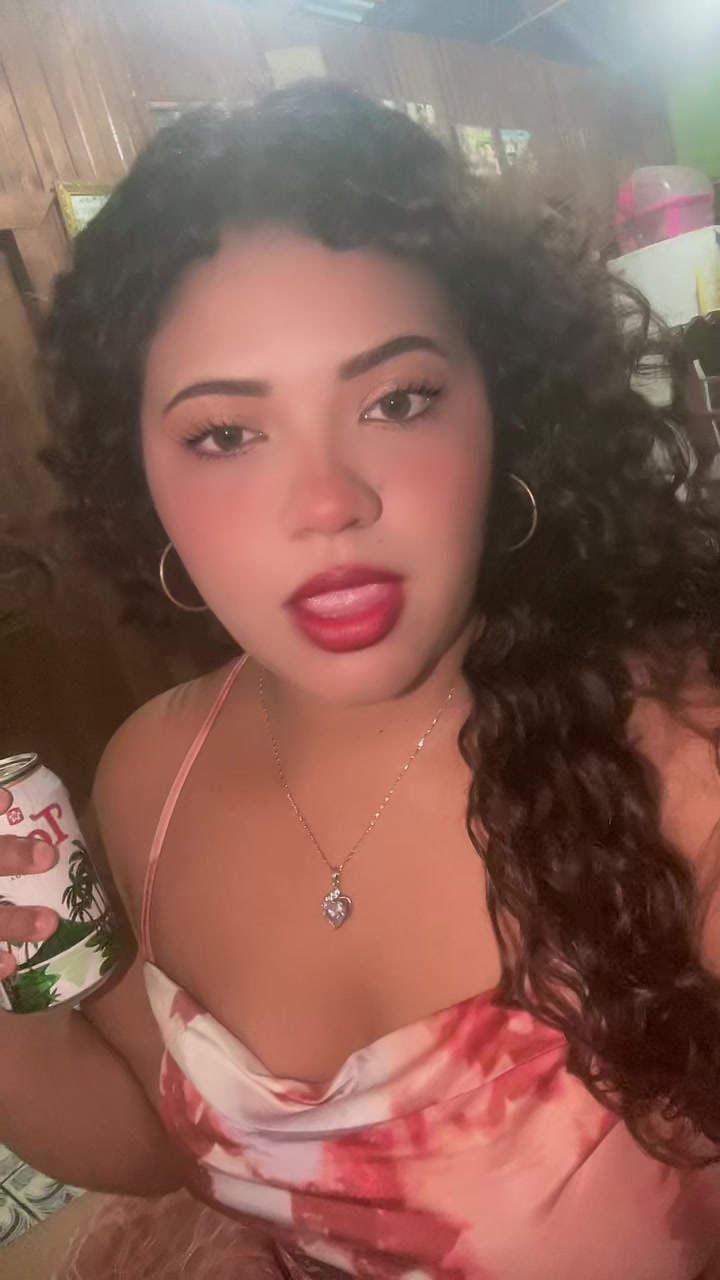 @Julissa🦋