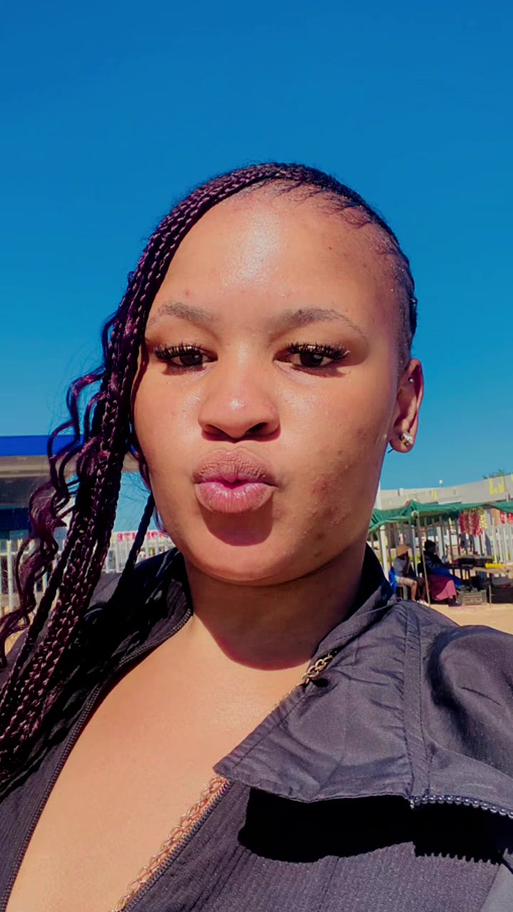 @Plus size hun ๐๐