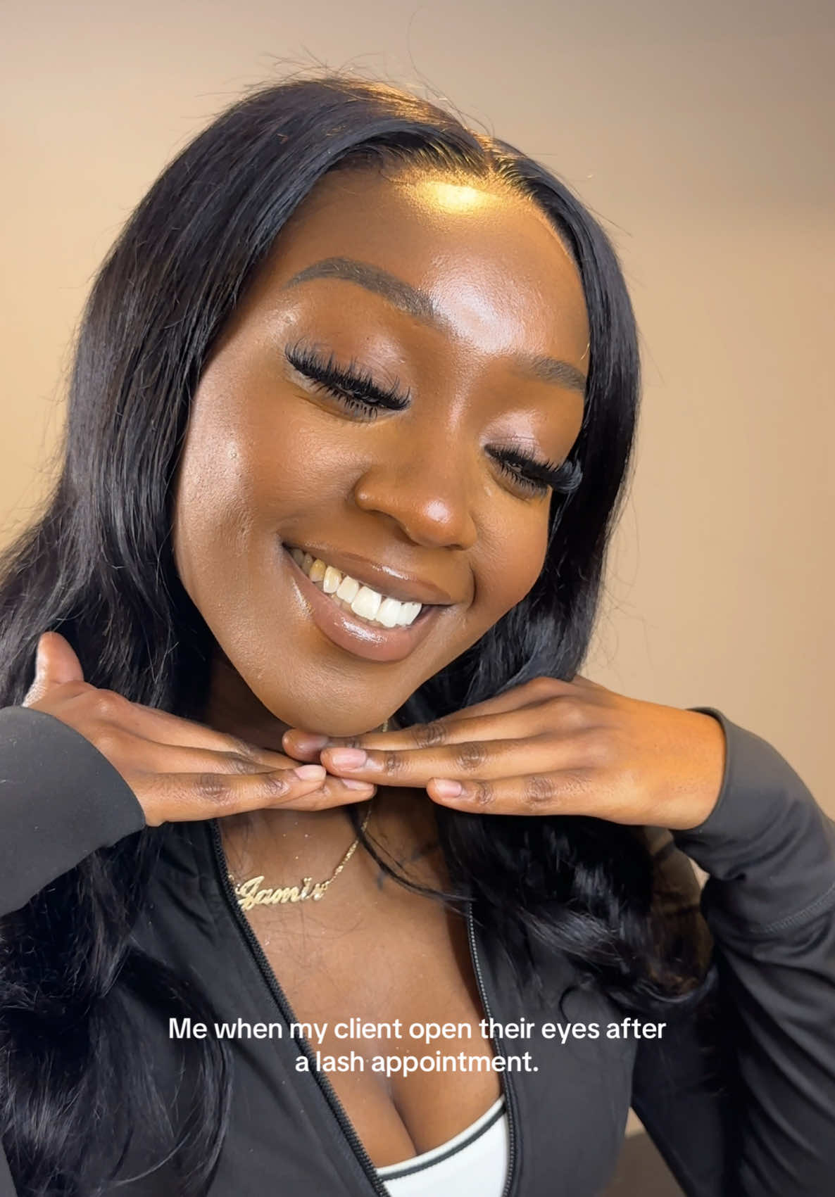 @SHIMMERLASHES