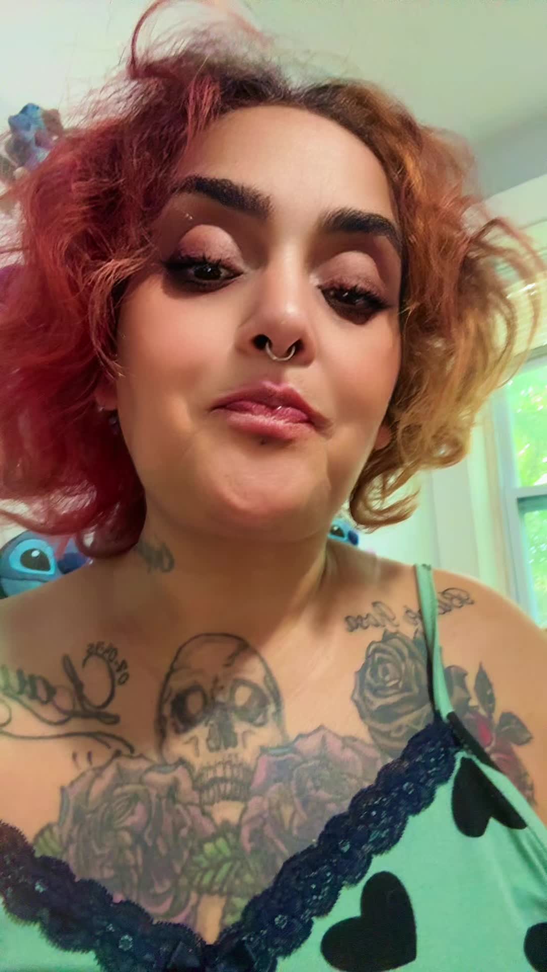 @Bombbeauty