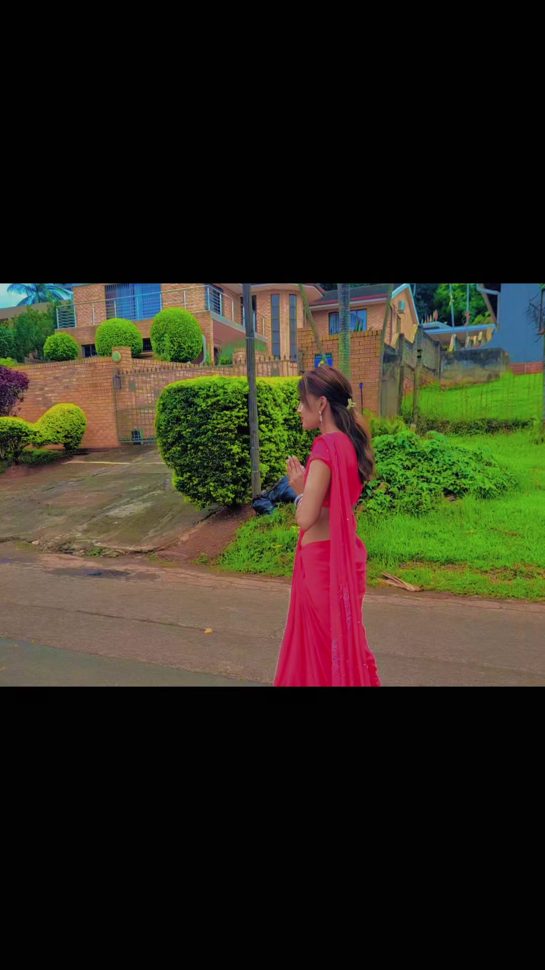 @Ashmika Singh