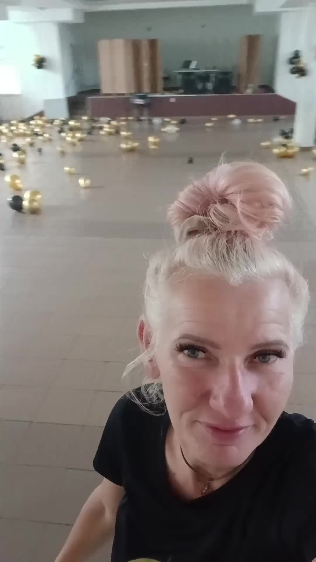 @Kinga✌(◕‿-)✌✿ &hearts;‿&hearts;)