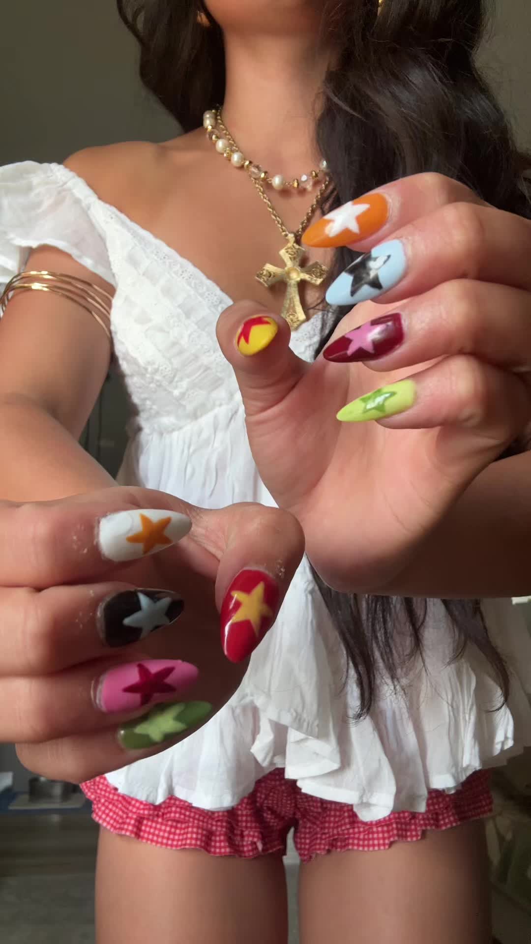 @myakruzel