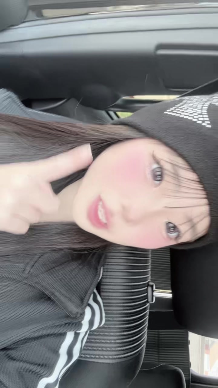 @りいさ
