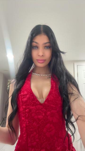 @AshlyyDoll