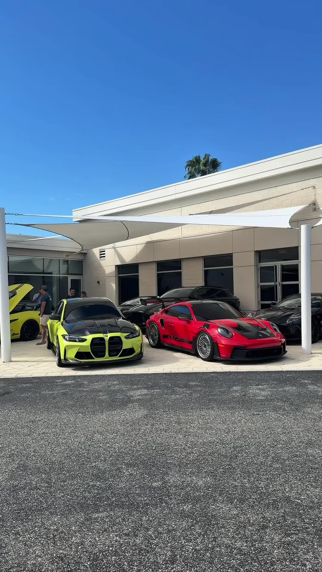 @supercarvicky