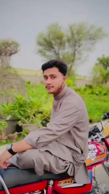 @🏴Haji Muzamil Bhatti 🎀