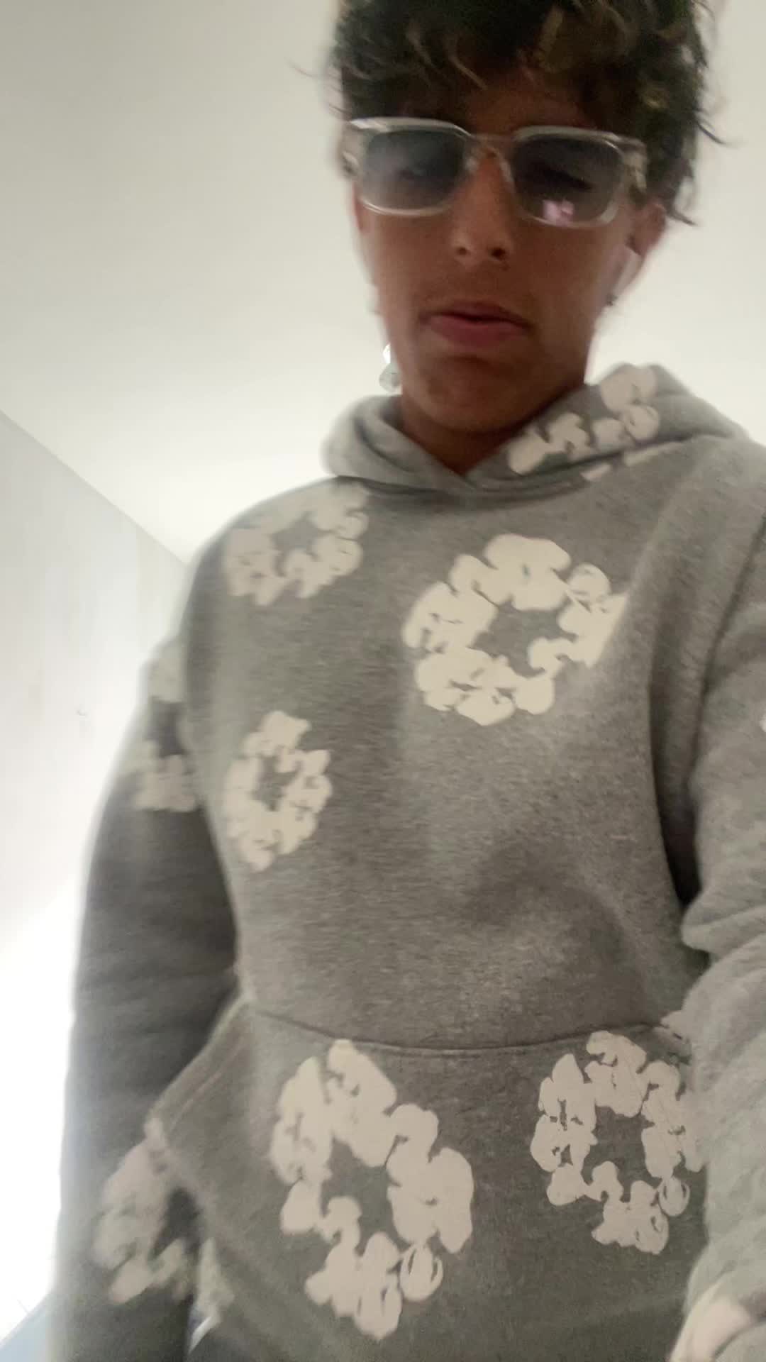 @loucas_mrn