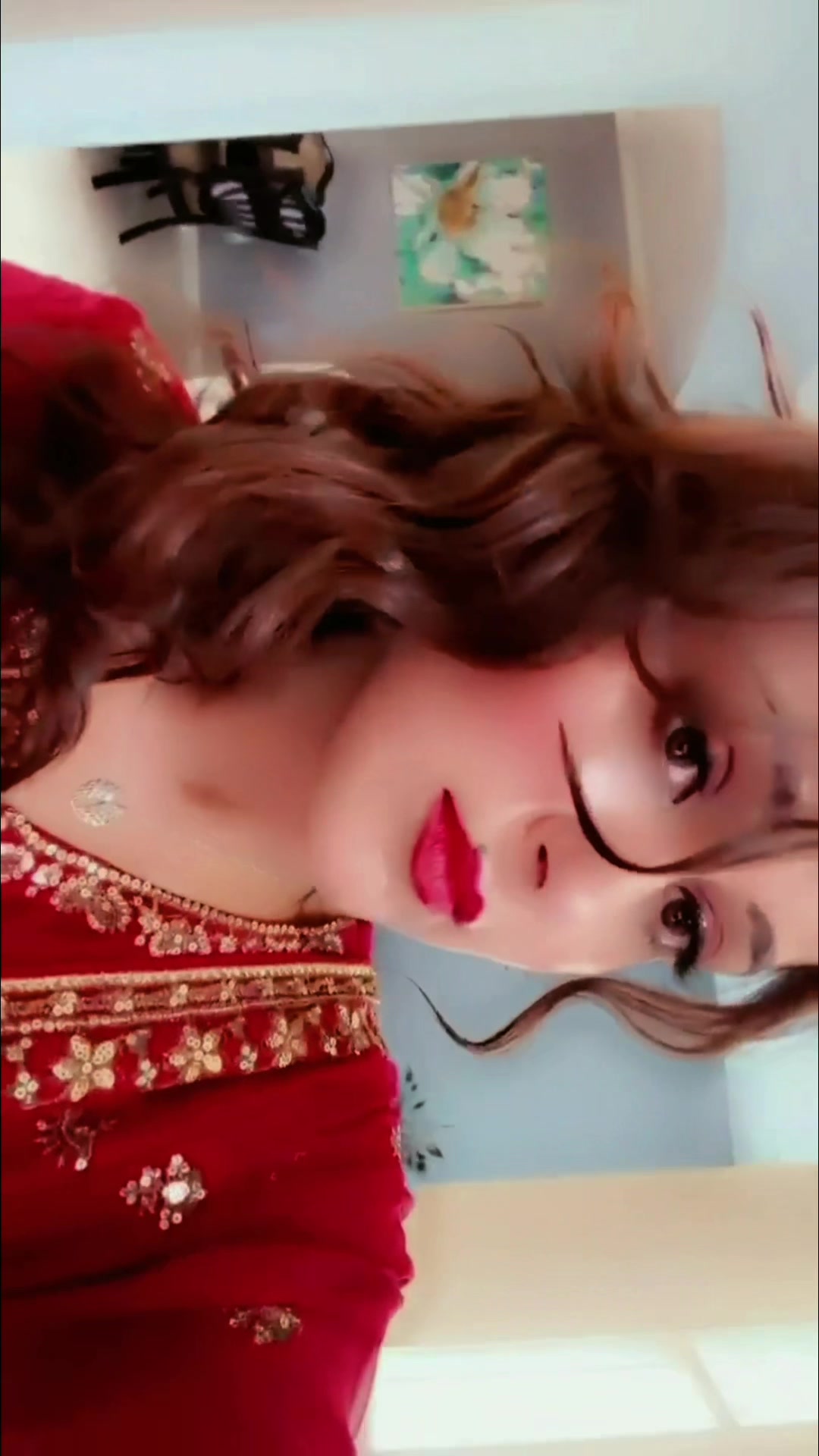 @_bee_niche