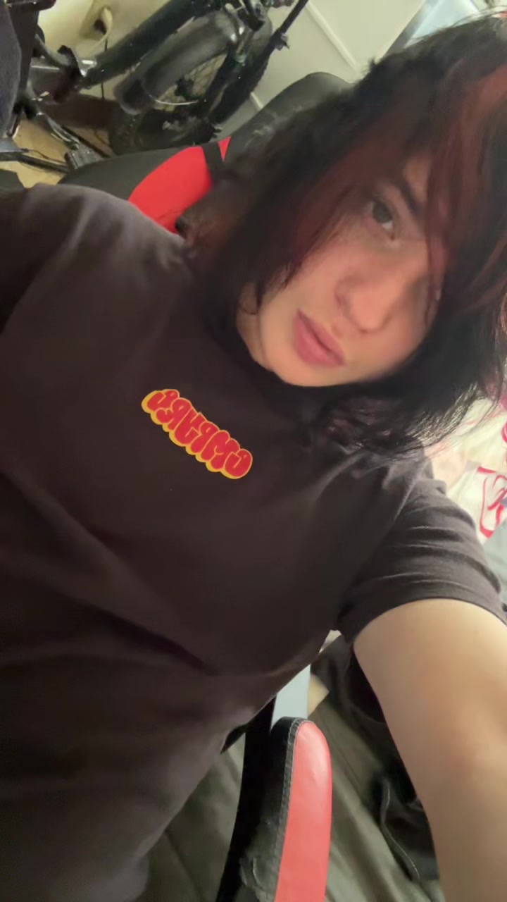 @𝔳𝔞𝔪𝔭