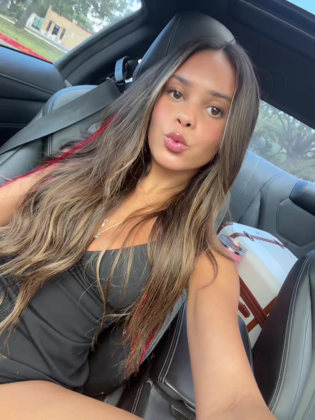 @SLAYENNA