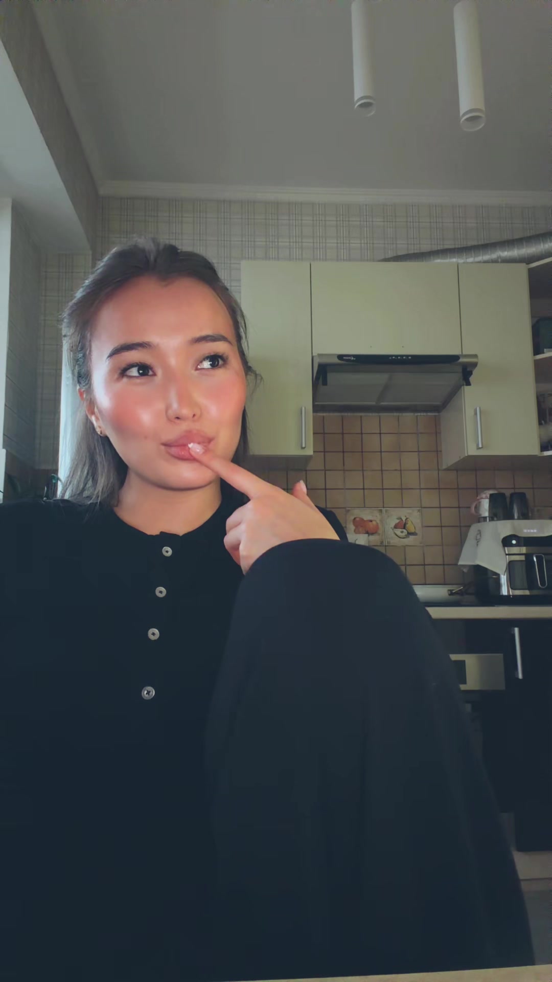 @Айж