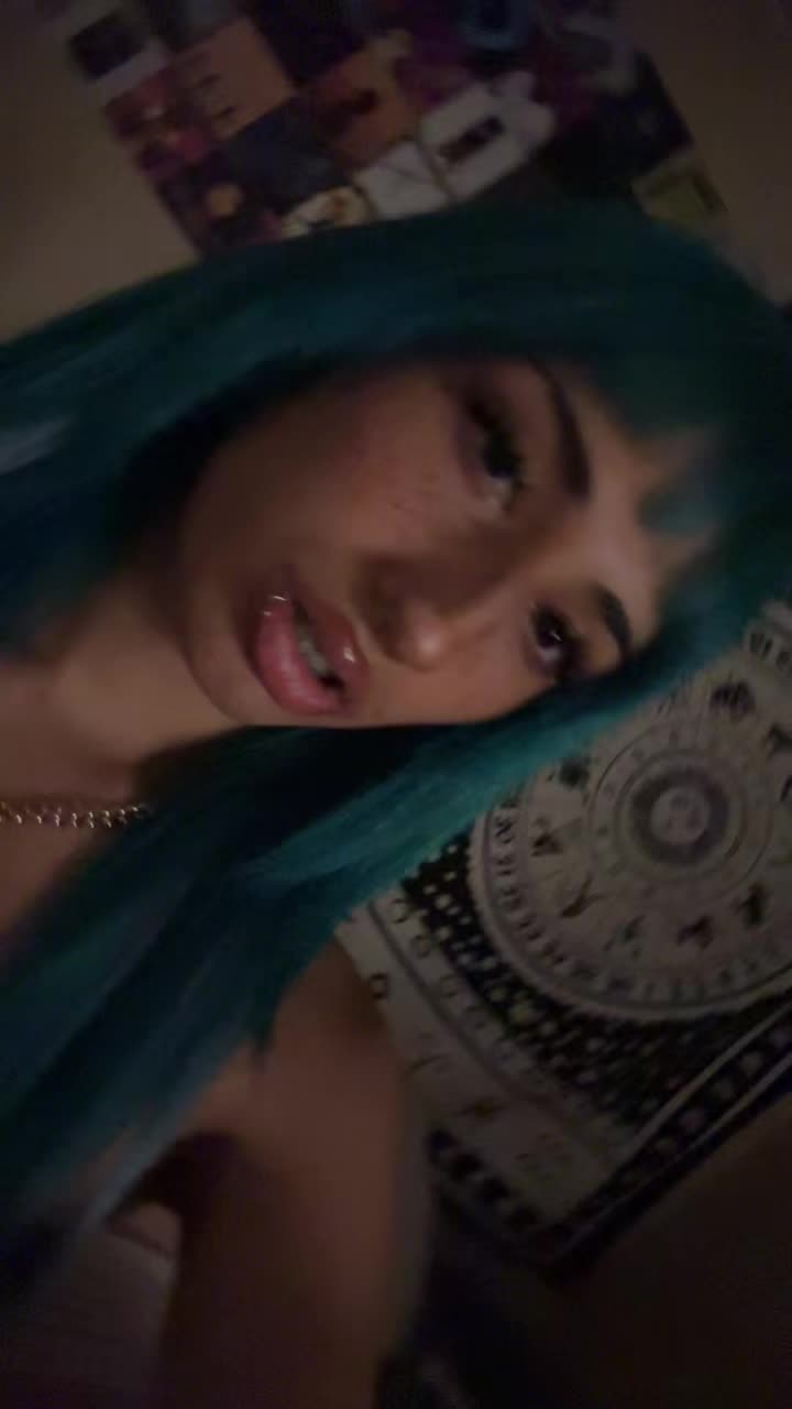 @≽ܫ≼