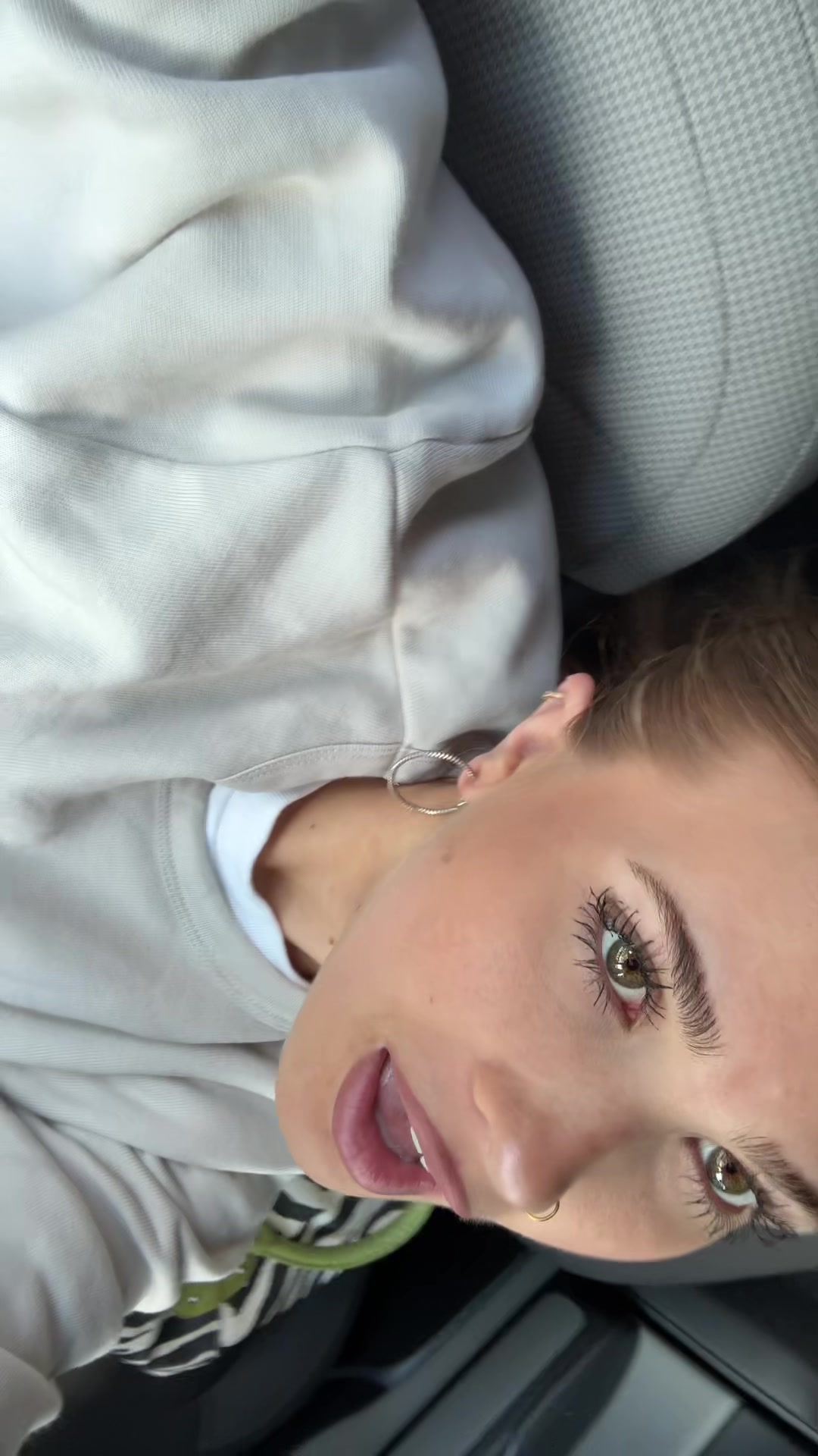 @Superhotsexygirl