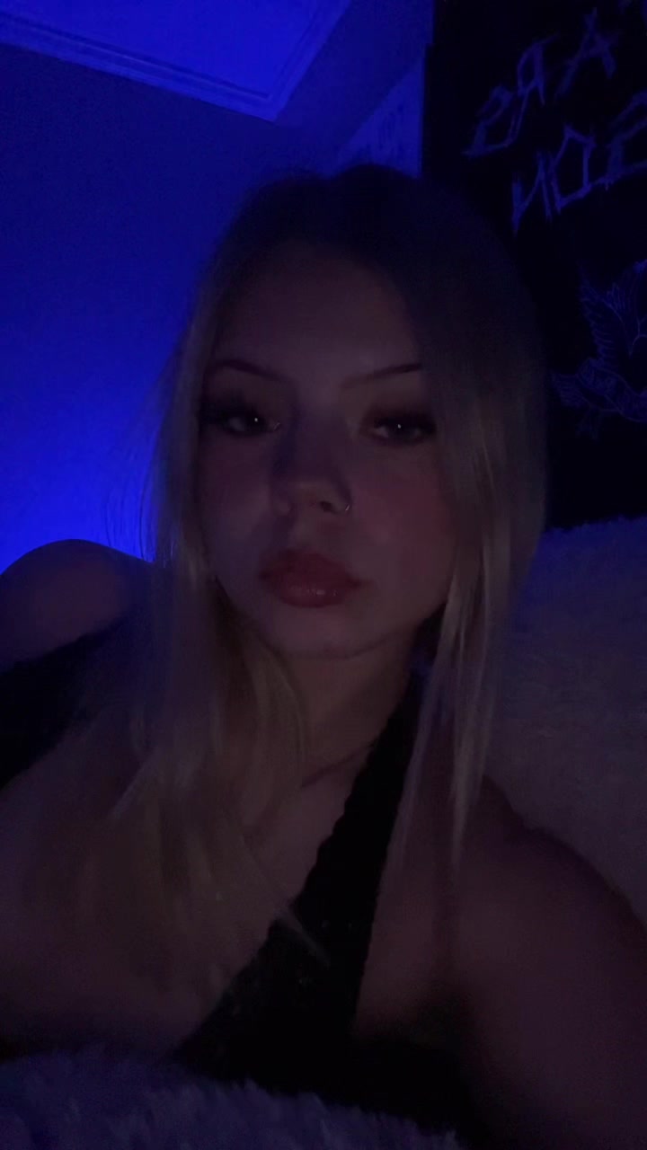 @️
